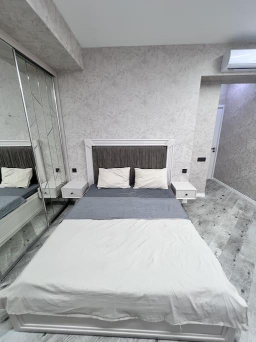 New Luxury Apartment Baku