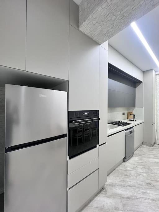 New Luxury Apartment Baku