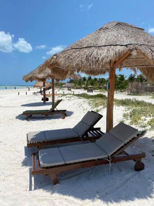Luxhomes Hermosa villa a pie de playa con alberca view 5