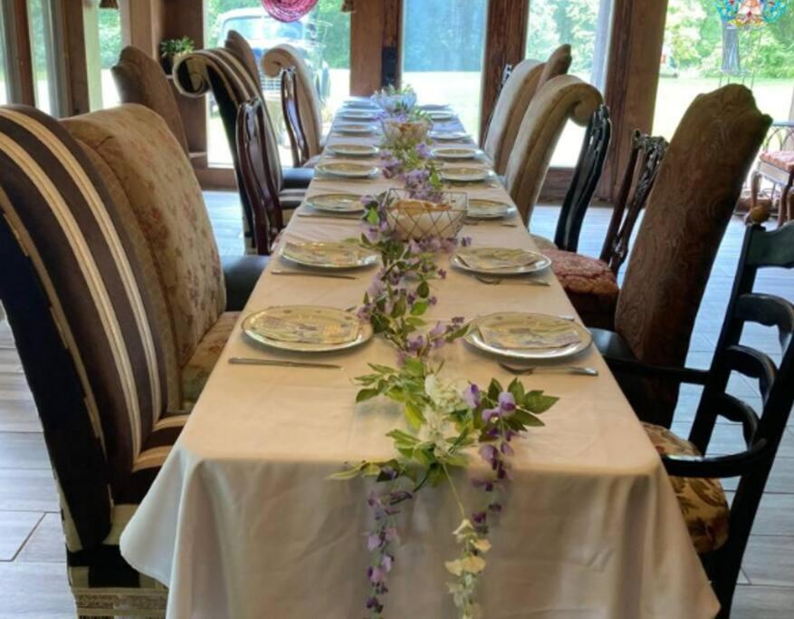 The Love Nest at Bluebird Estate