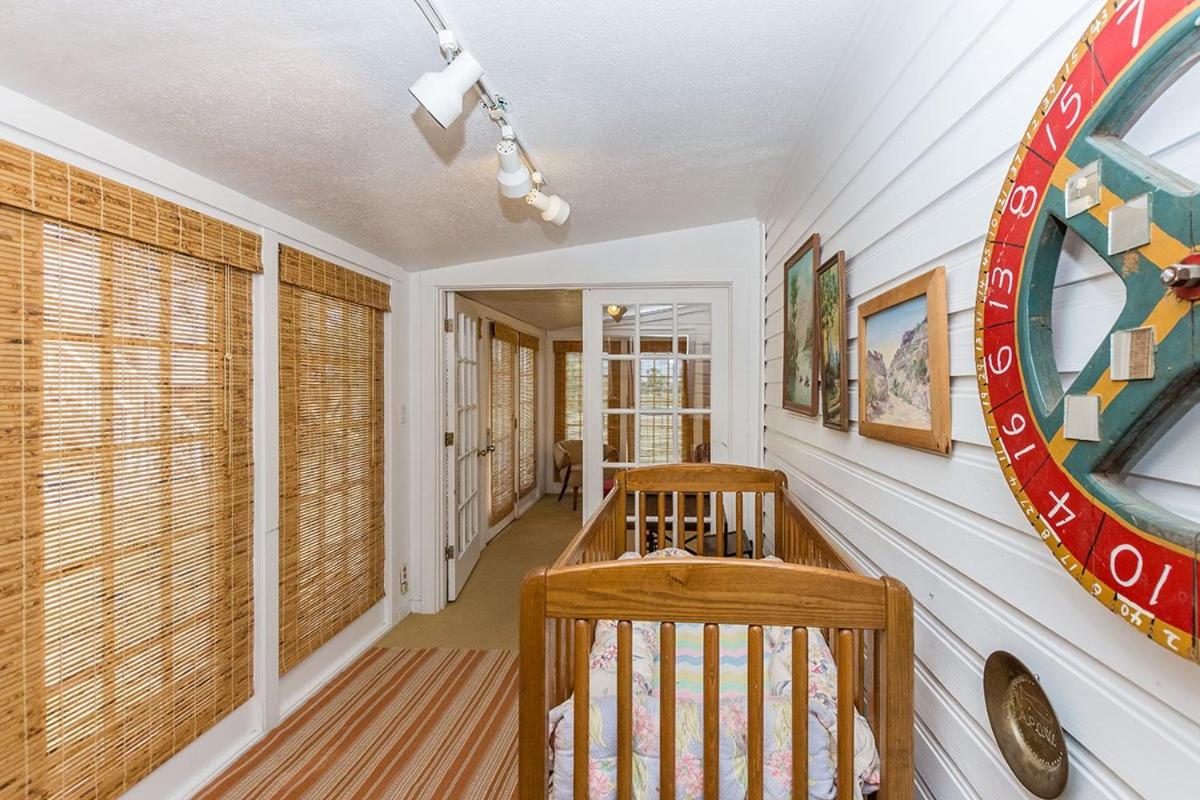 Fischer Farmhouse (Pet friendly)