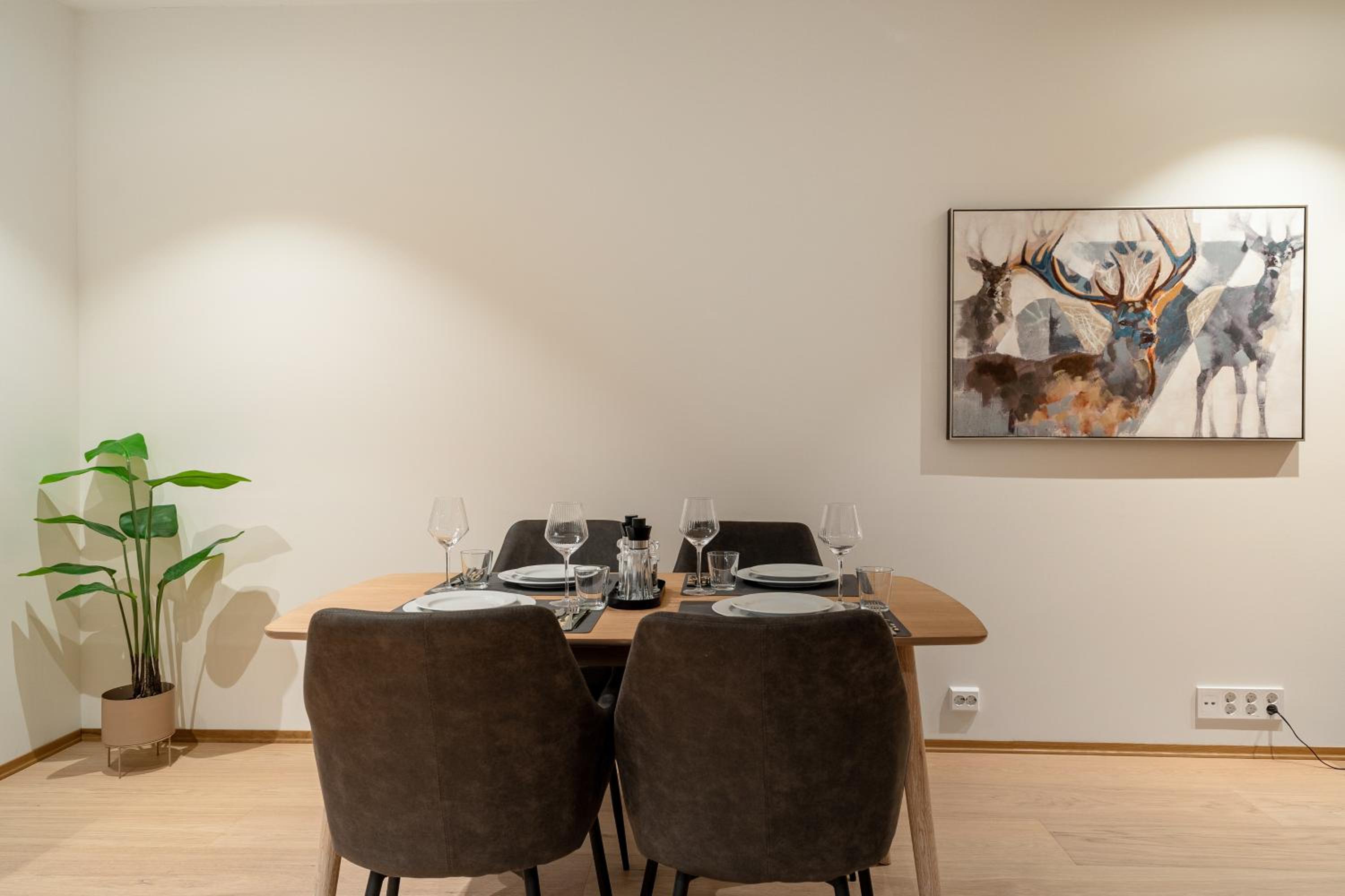 Arctic Luxury Villa Tromsø I FREE Parking view 4