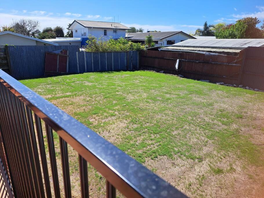 3 Bed Family Home, with heated saltwater swimming pool at Bayfair Doorstep view 4