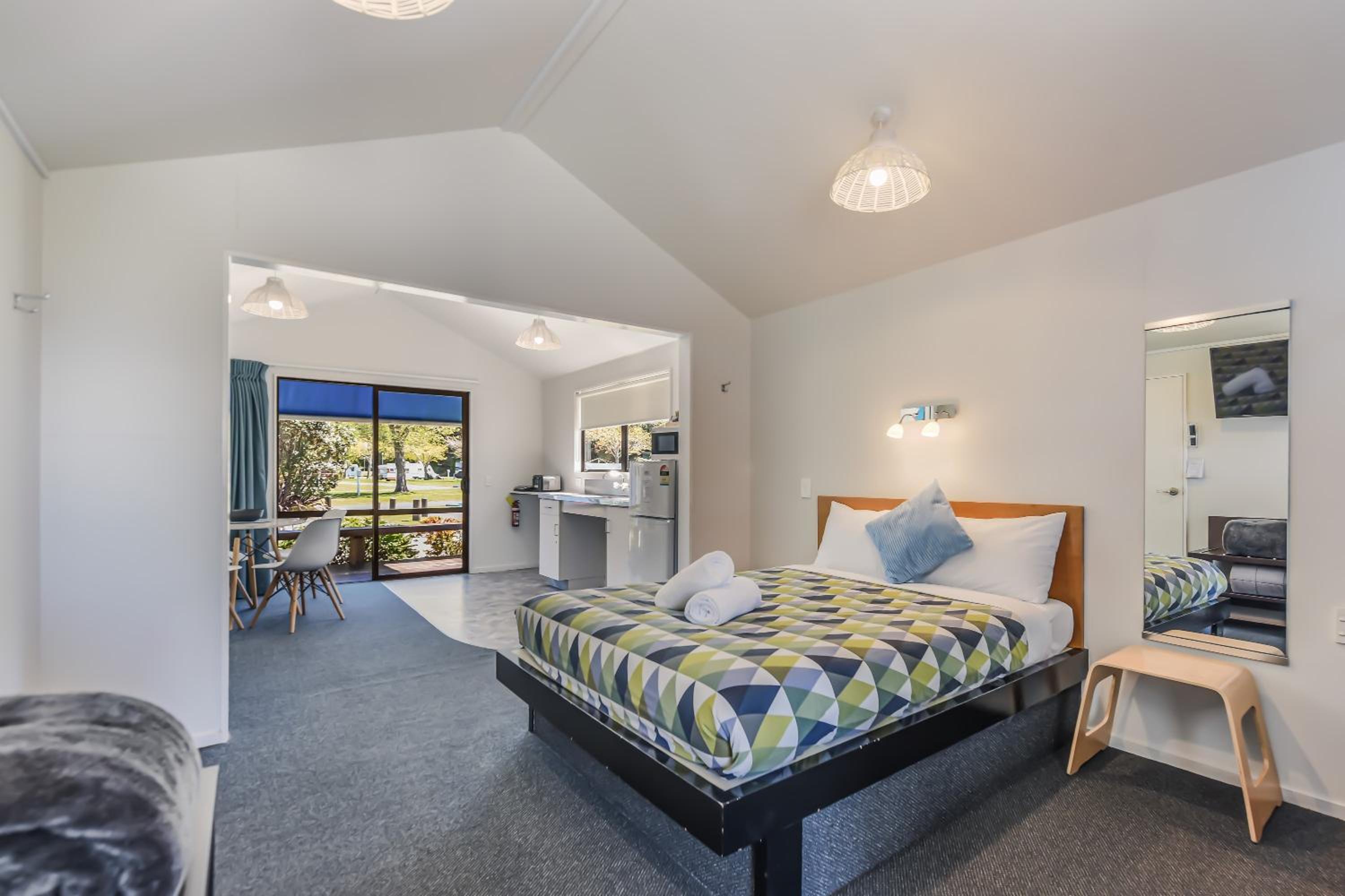 Kaiteriteri Recreation Reserve Cabins