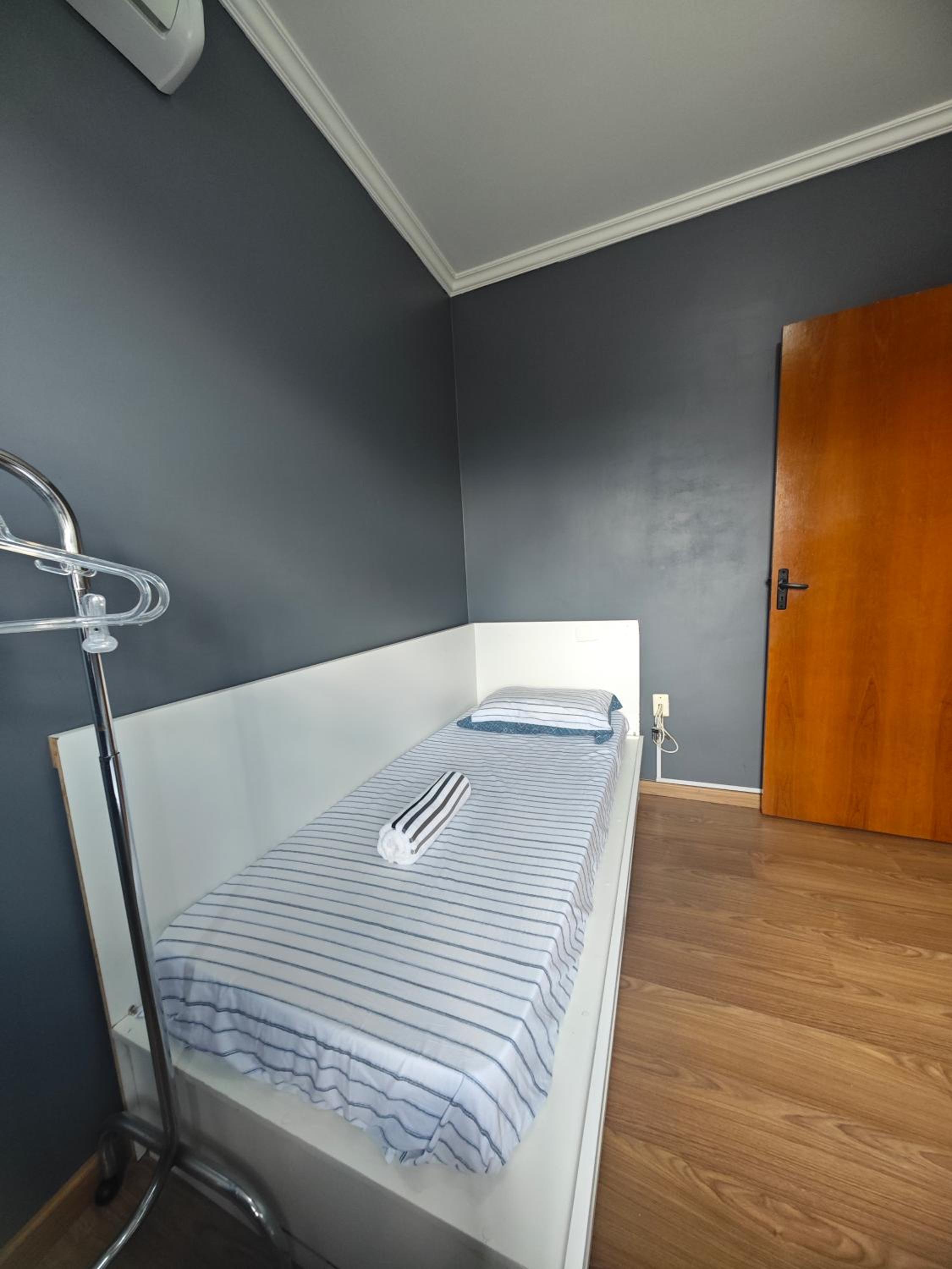 Apartamento completo em Joinville no Costa e Silva - Há 50 km das Praias SC