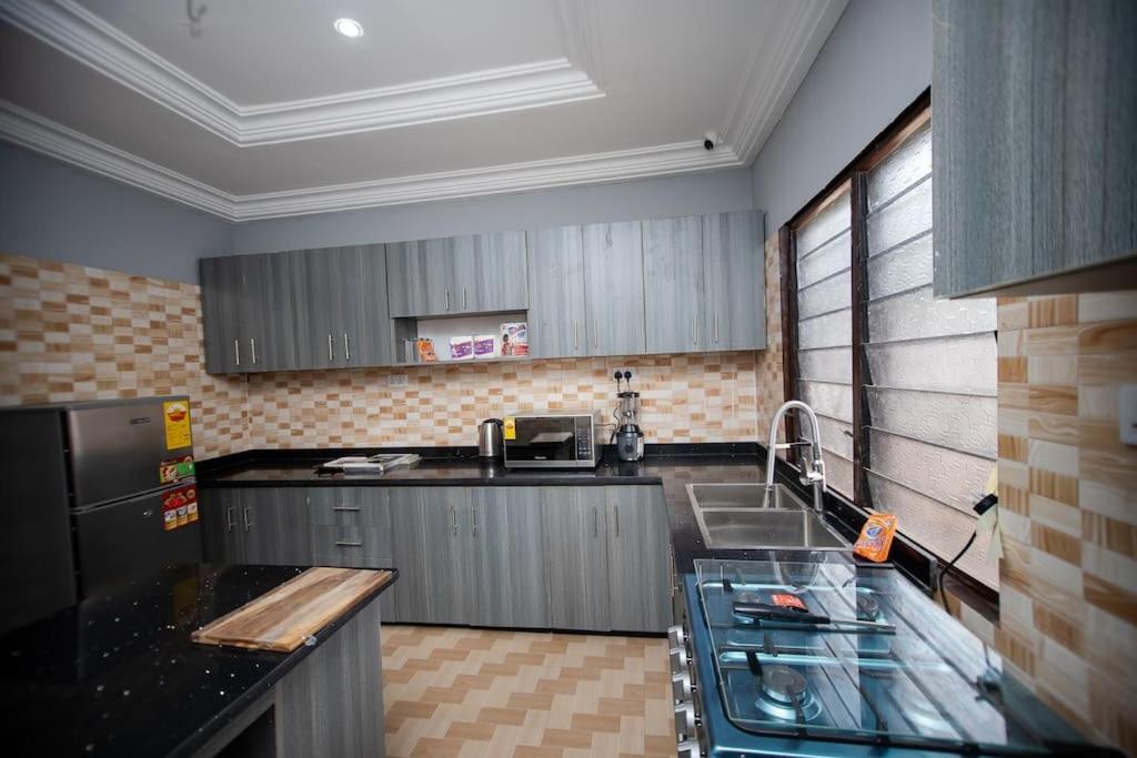Luxury House in Trede Kumasi view 2