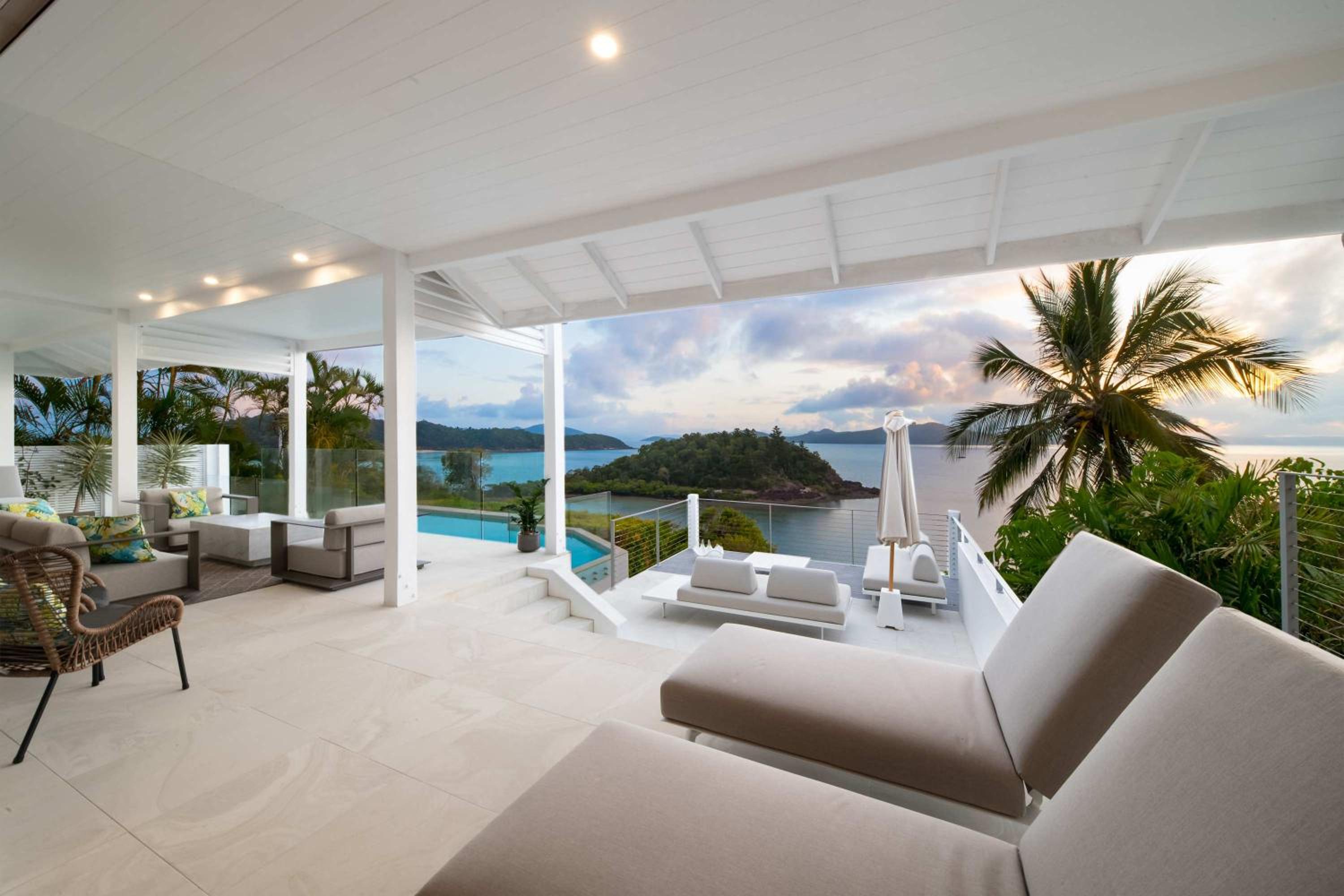 Vue de Bleu' Luxury Whitsunday Ocean View Retreat