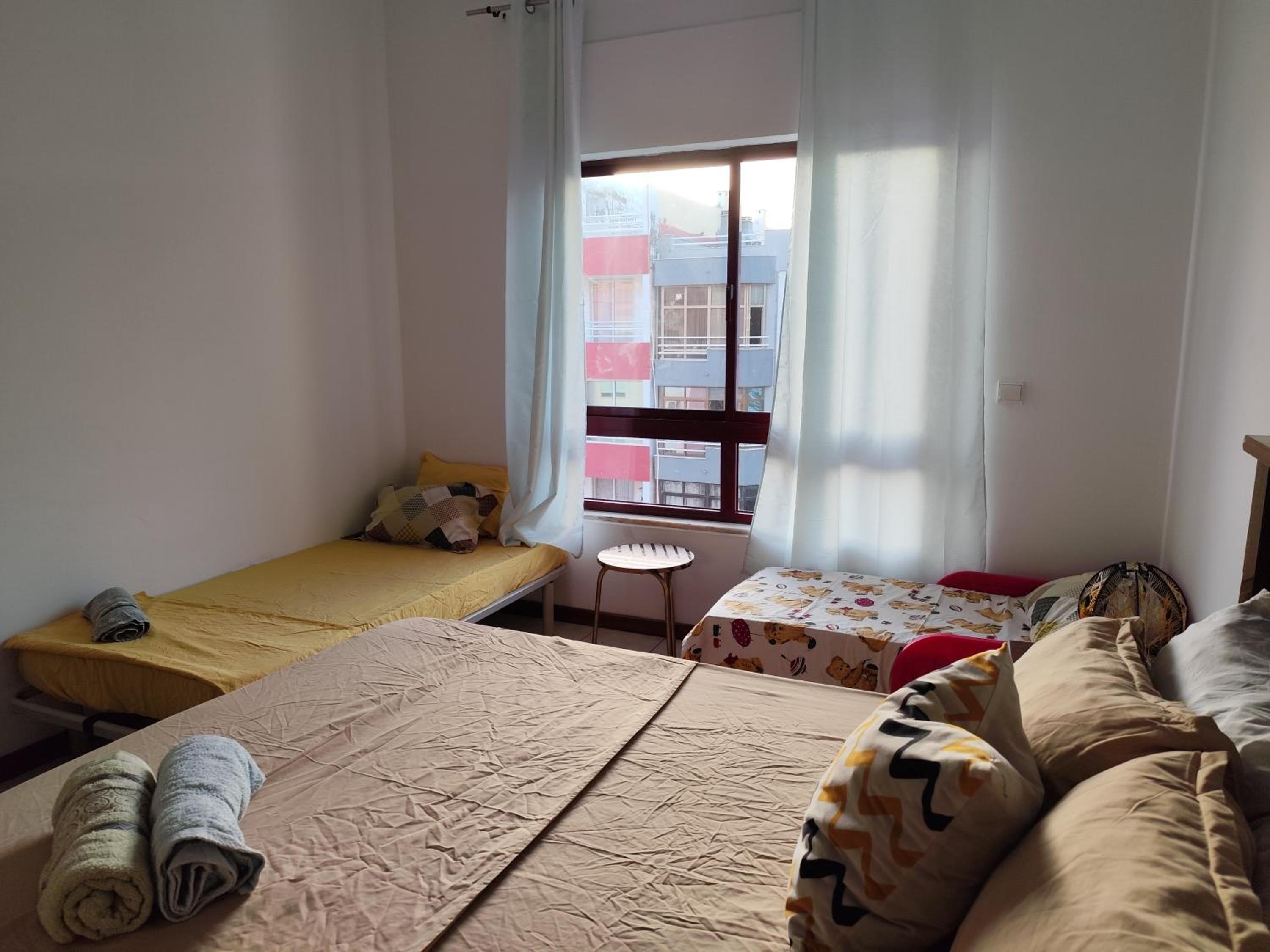 Mendes Family Guesthouse, and Services