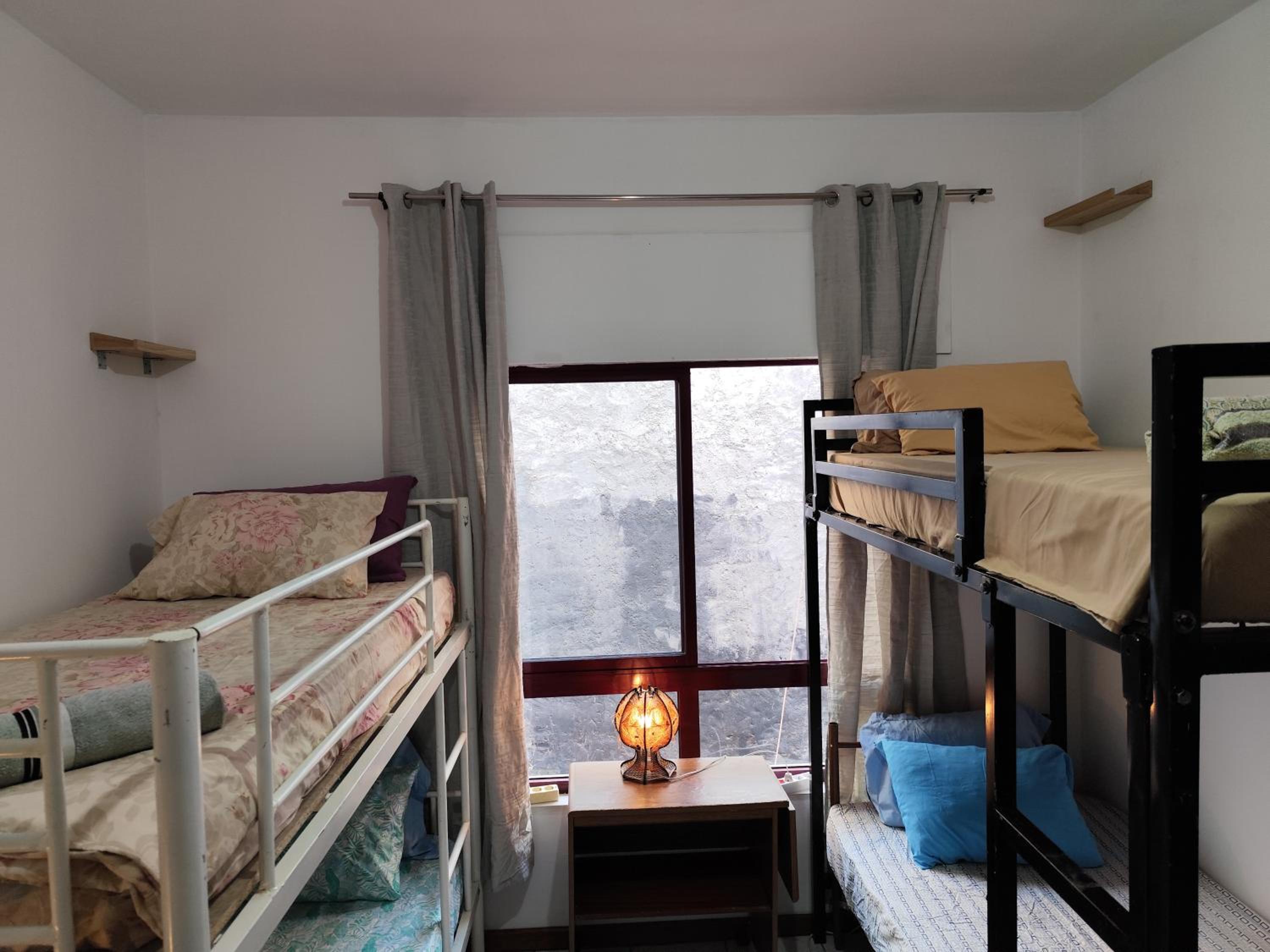 Mendes Family Guesthouse, and Services
