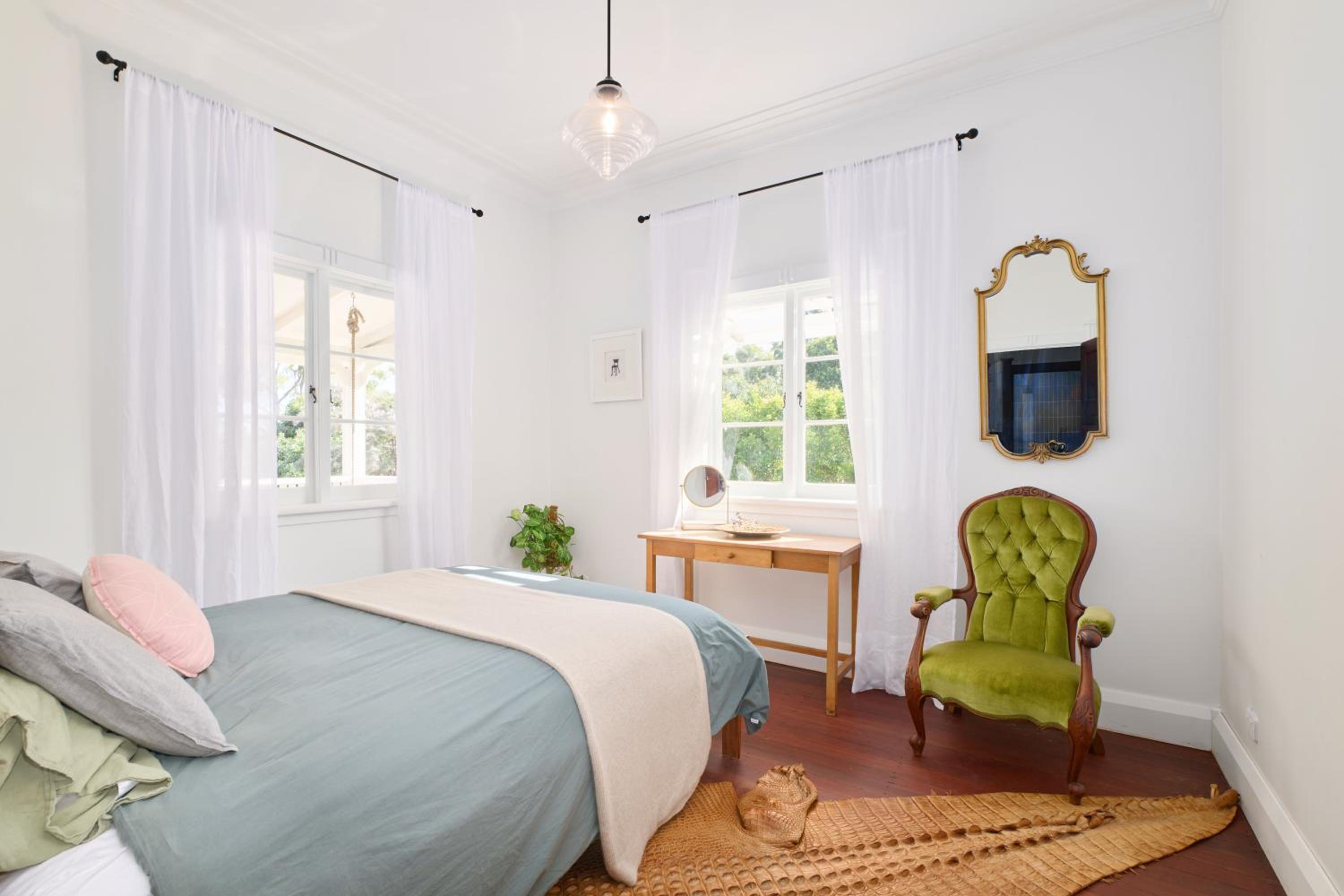 Seven Orchards - Telegraph Point