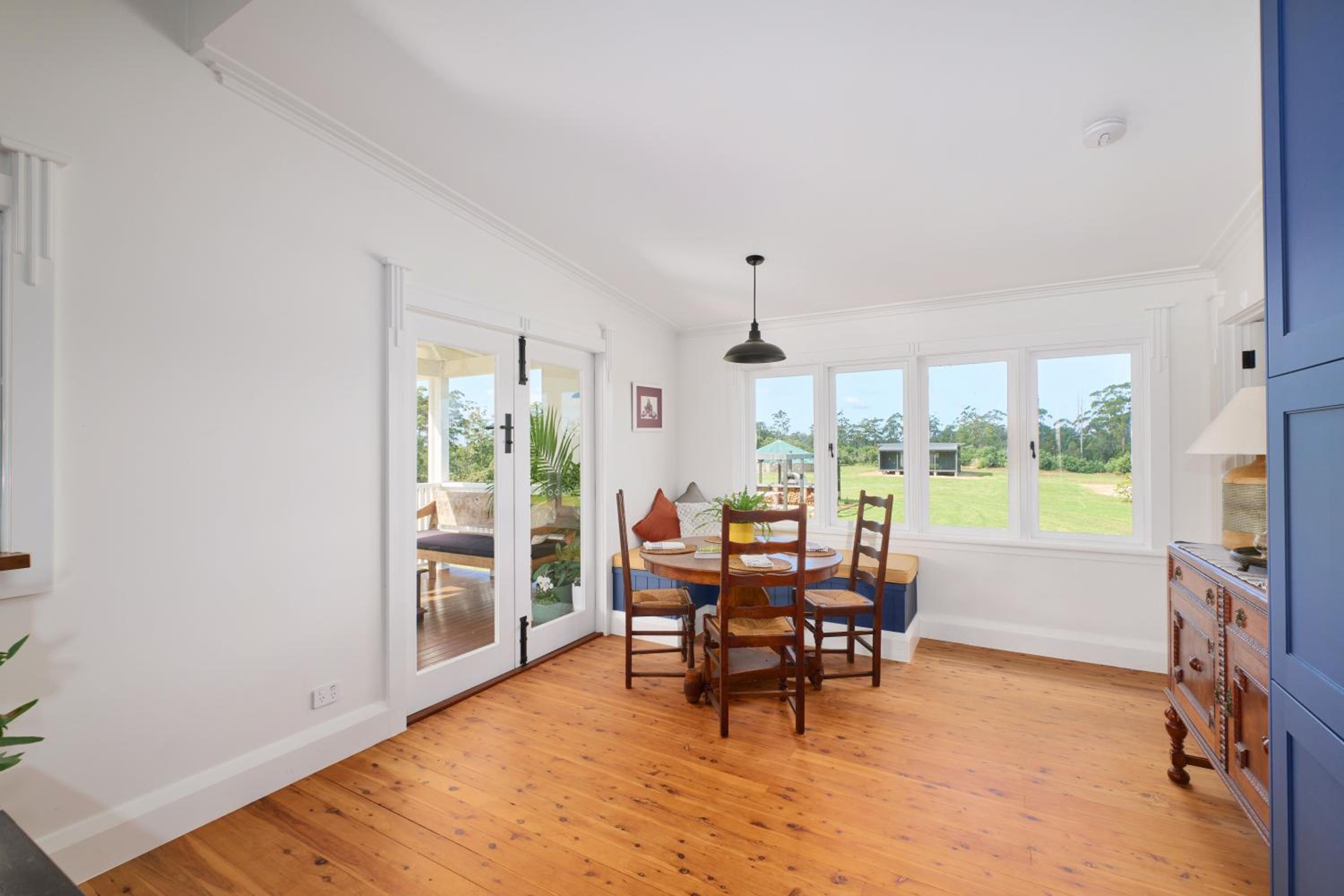 Seven Orchards - Telegraph Point