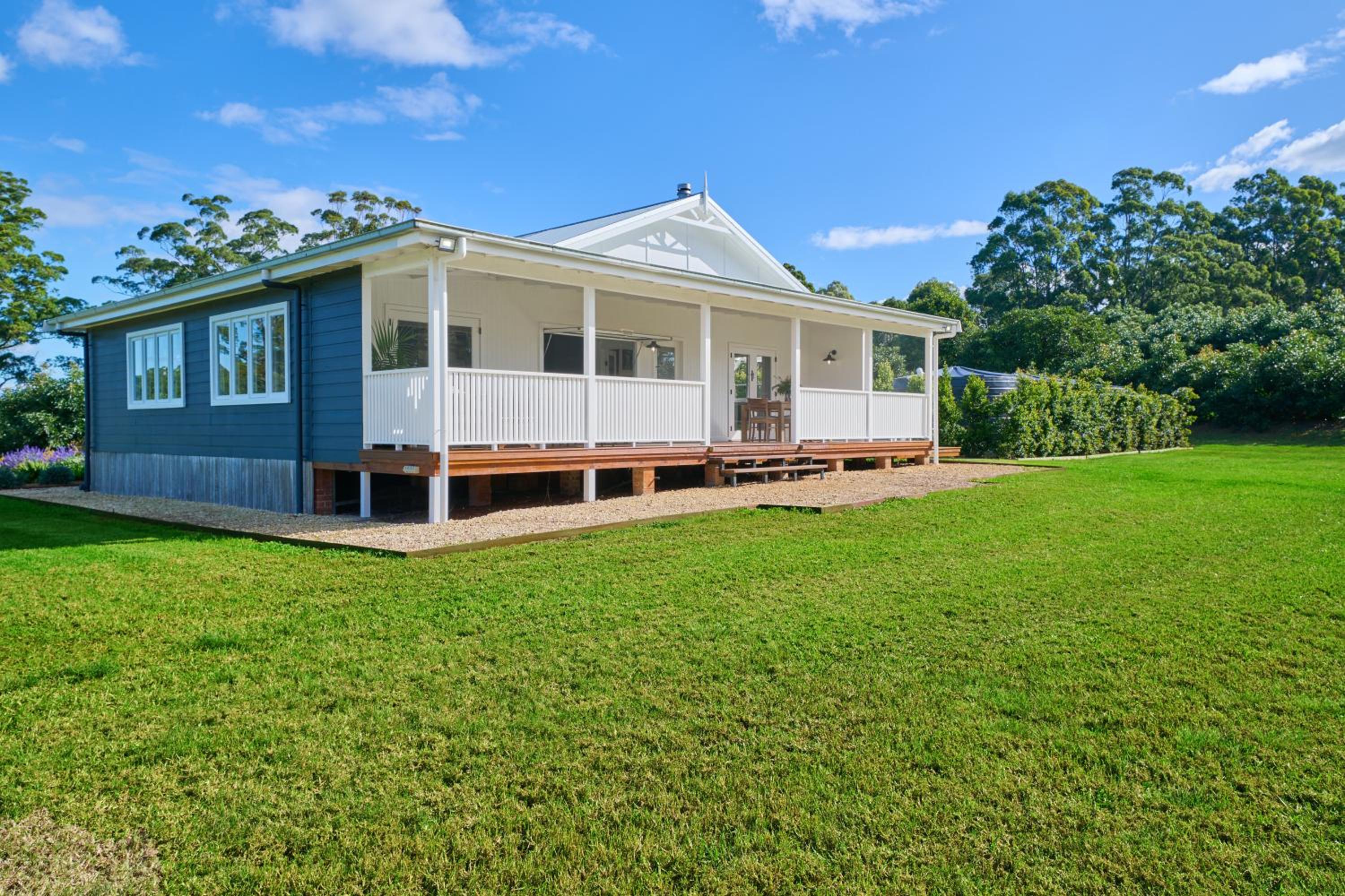 Seven Orchards - Telegraph Point