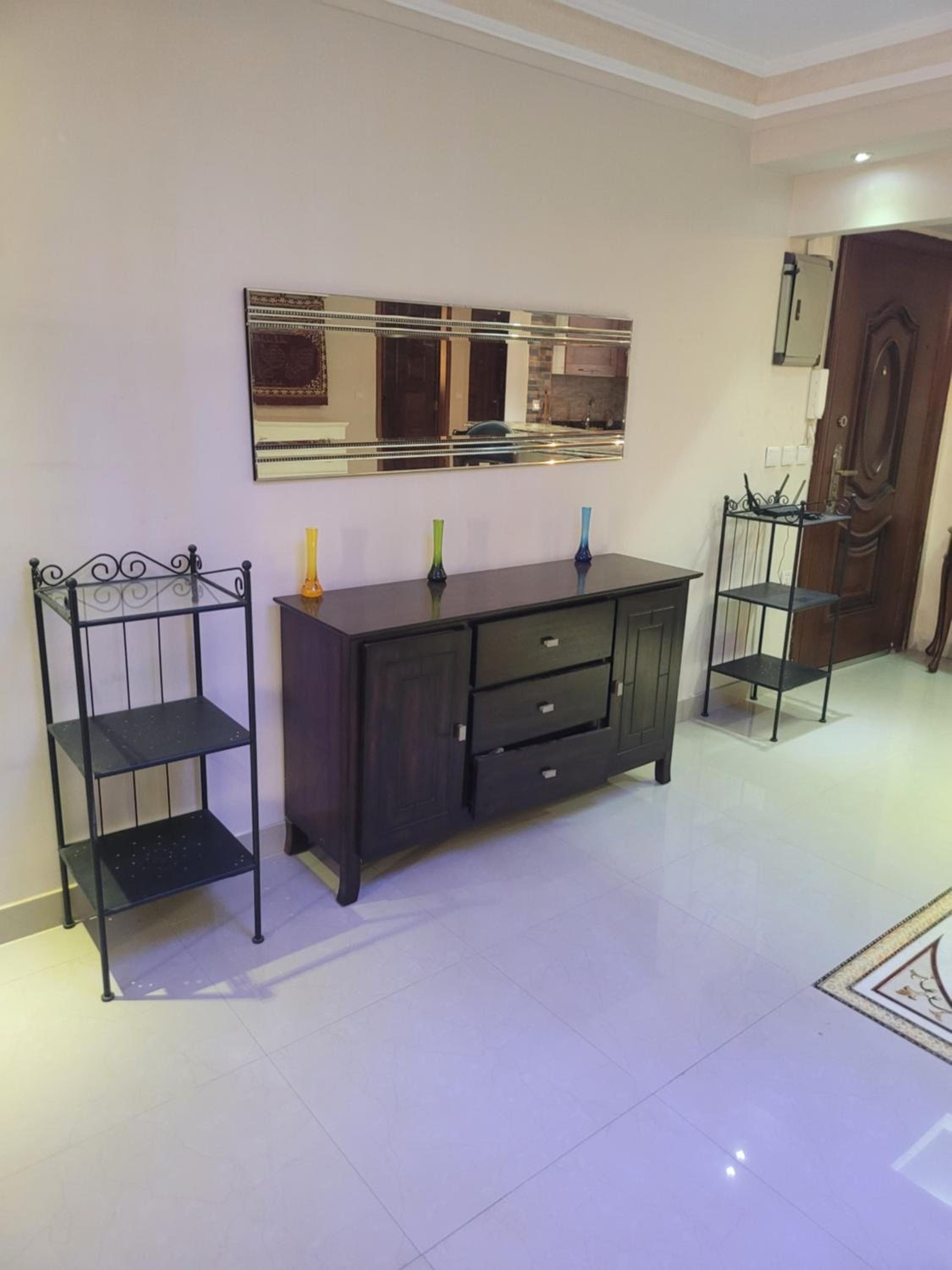 شقه بالقاهرة سوبر لوكس 3 غرف نوم بالقاهرة بالقطامية مدينة نصر Exceptional three bedroom apartment, Palm city Compound, Katamya, Ring Road, Cairo, Egypt