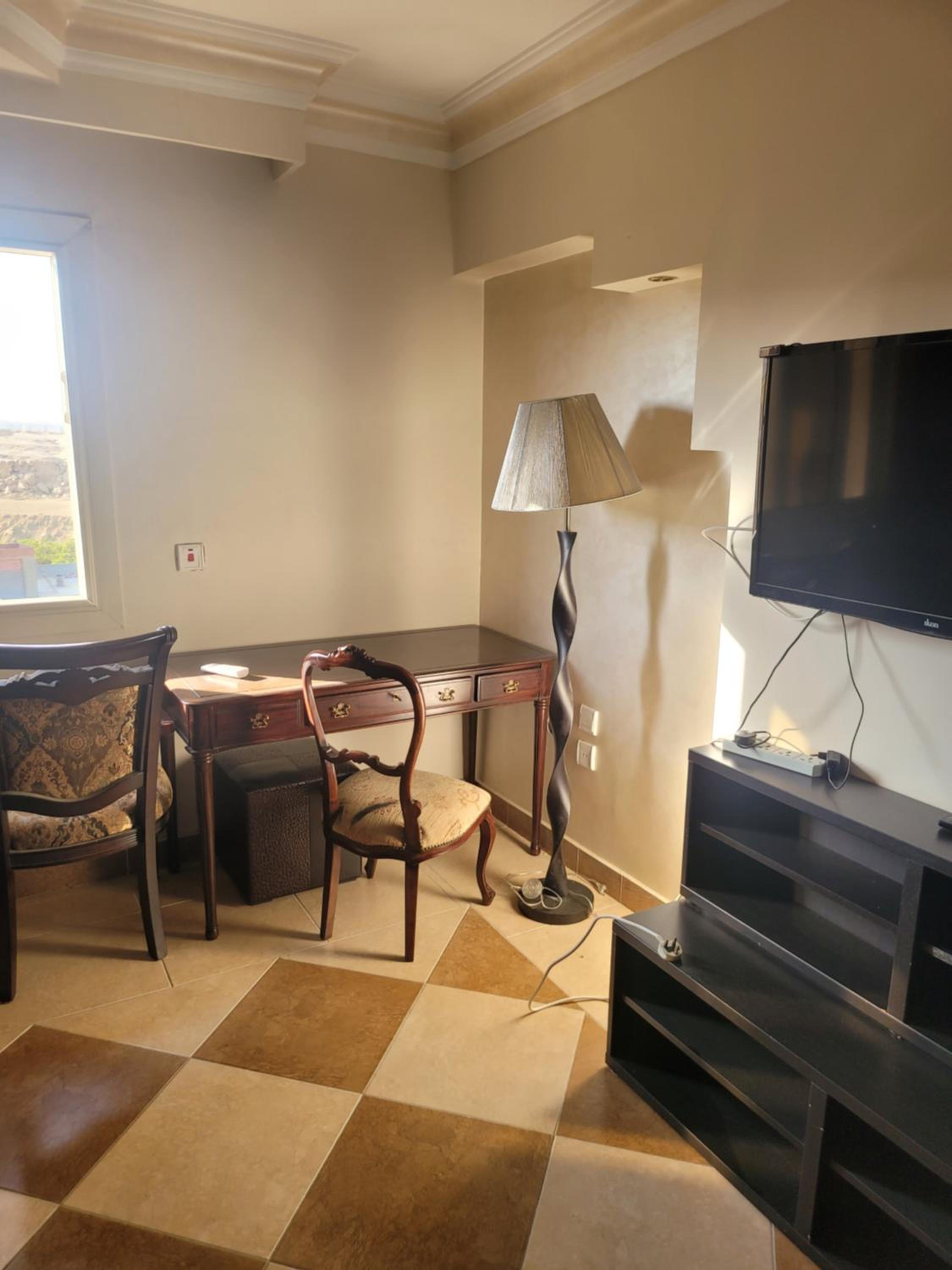 شقه بالقاهرة سوبر لوكس 3 غرف نوم بالقاهرة بالقطامية مدينة نصر Exceptional three bedroom apartment, Palm city Compound, Katamya, Ring Road, Cairo, Egypt