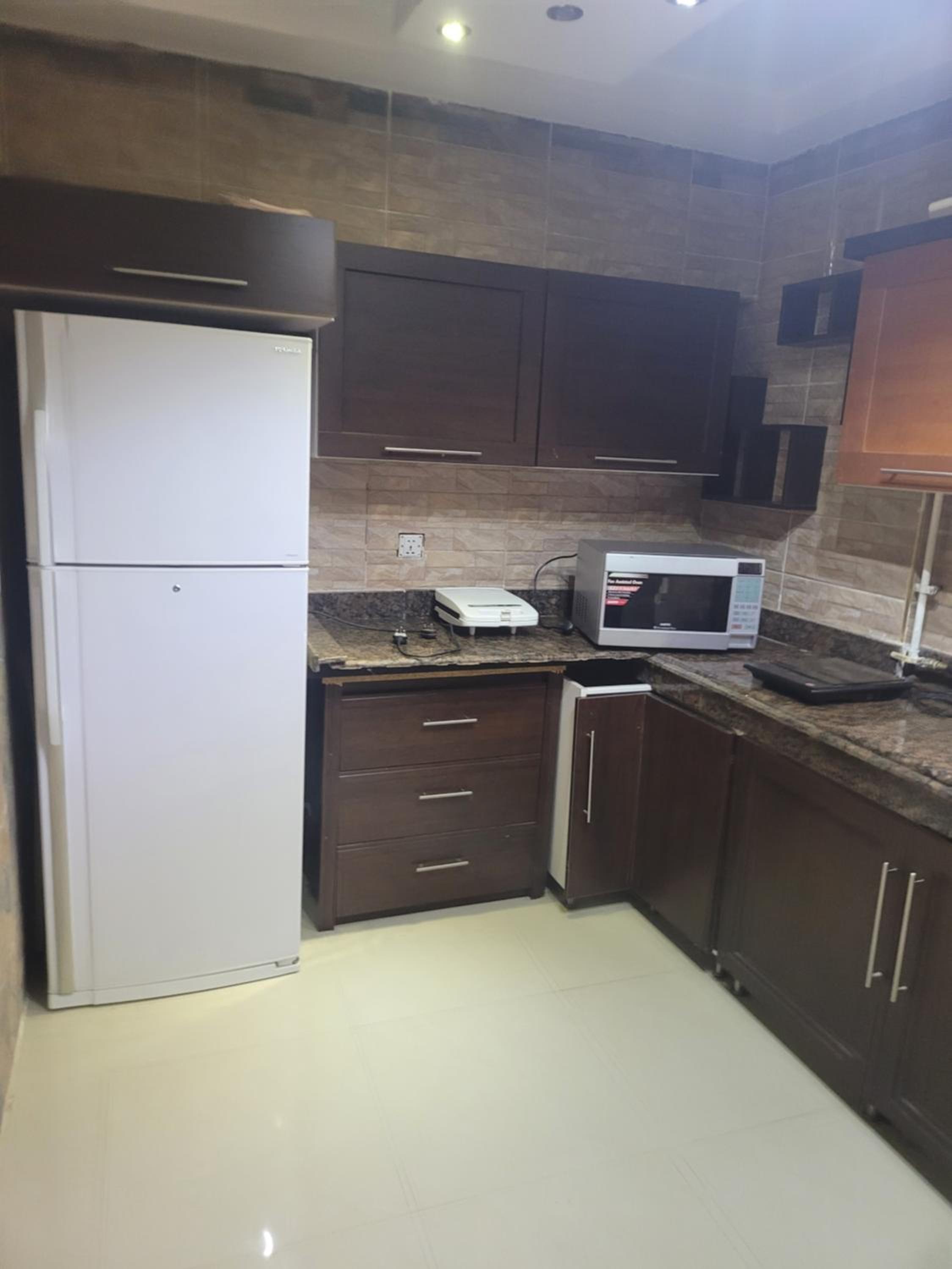 شقه بالقاهرة سوبر لوكس 3 غرف نوم بالقاهرة بالقطامية مدينة نصر Exceptional three bedroom apartment, Palm city Compound, Katamya, Ring Road, Cairo, Egypt