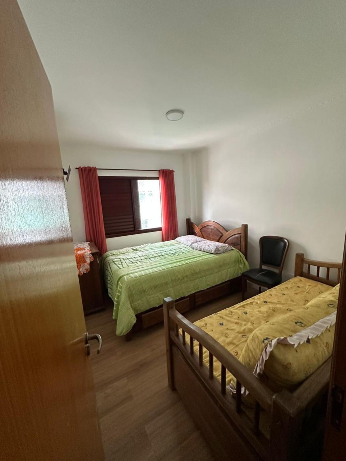 Apartamento cobertura com piscina em Praia Grande