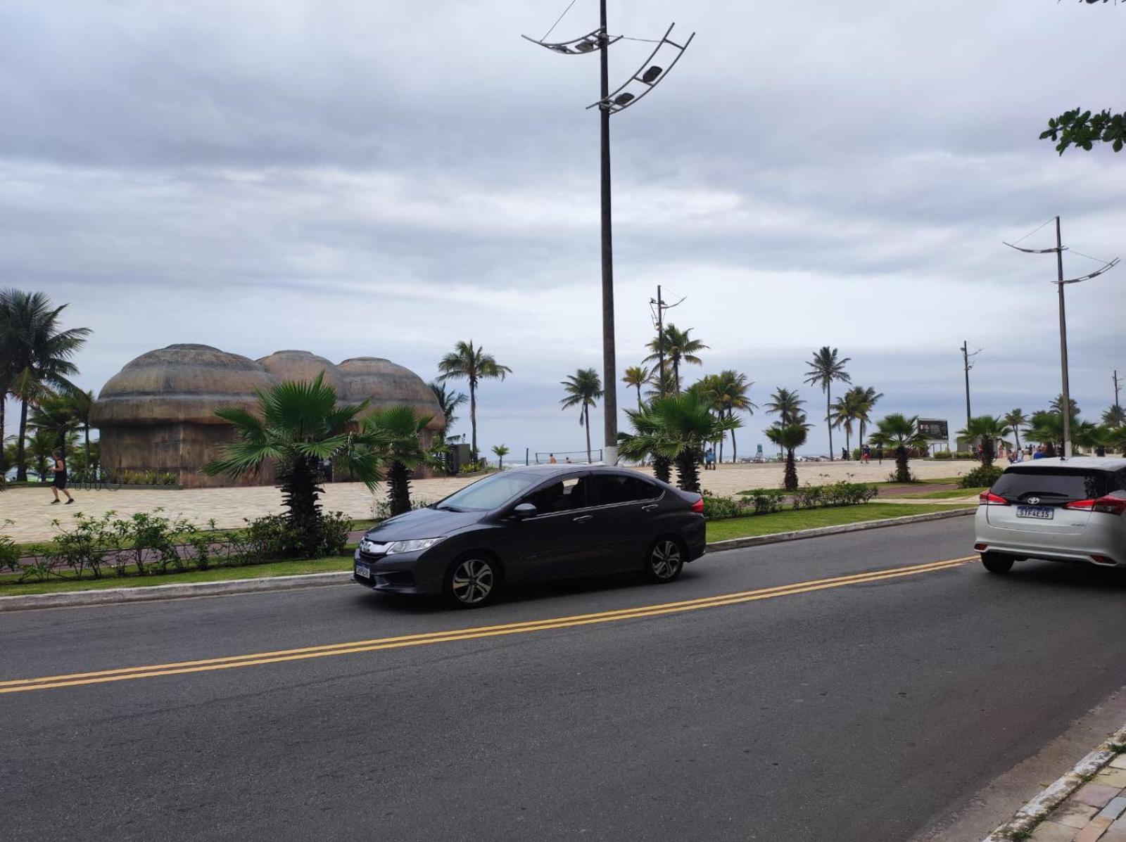Apartamento cobertura com piscina em Praia Grande