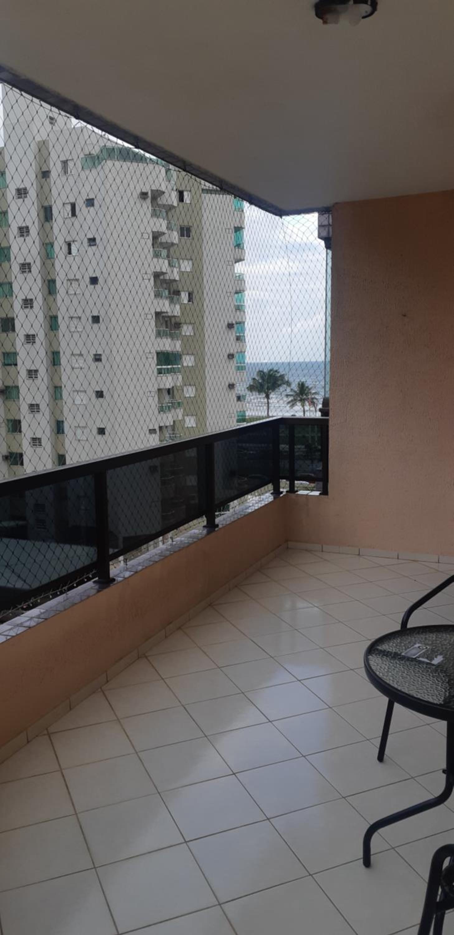 Apartamento a 50 metros da praia