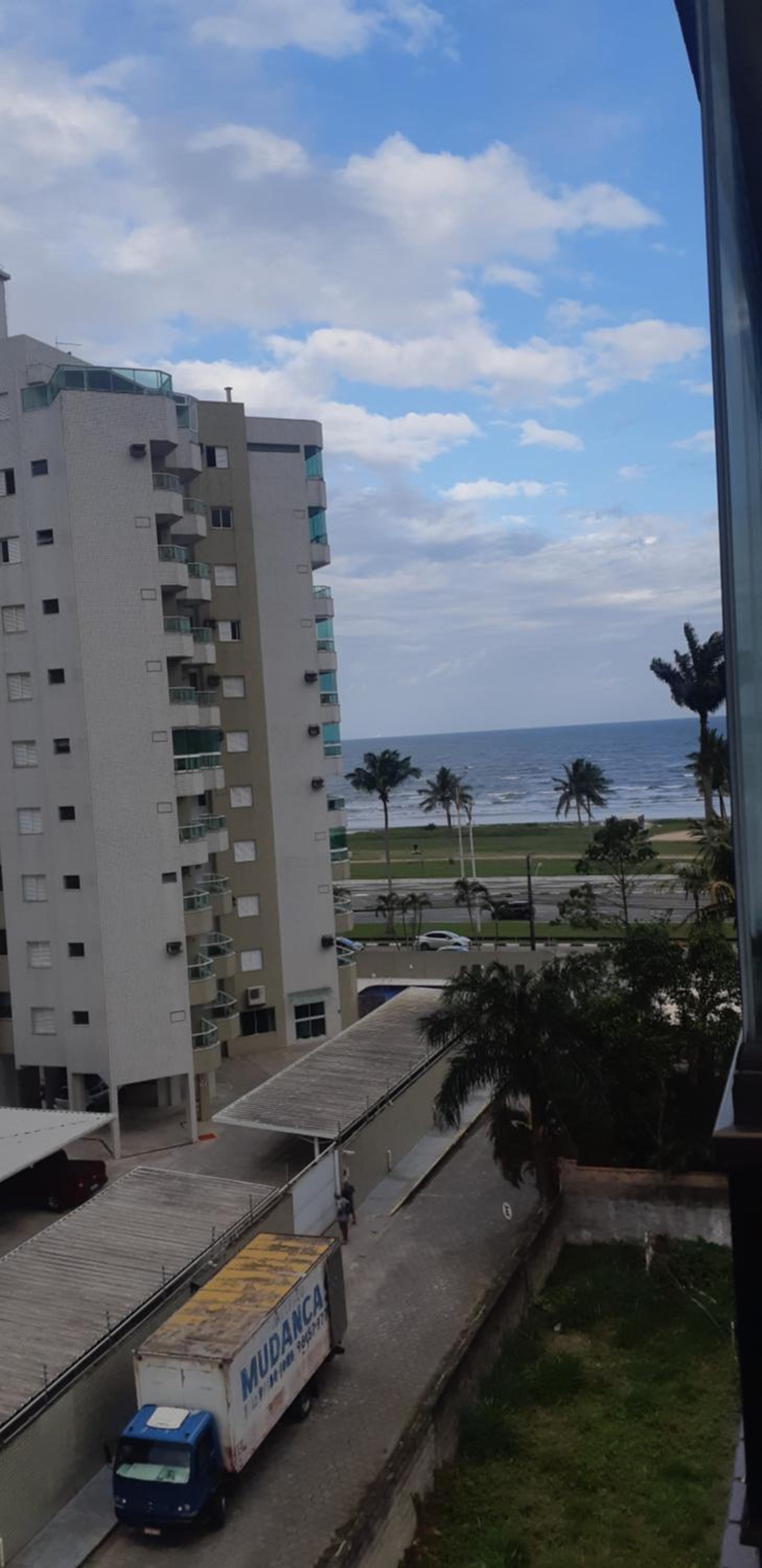 Apartamento a 50 metros da praia