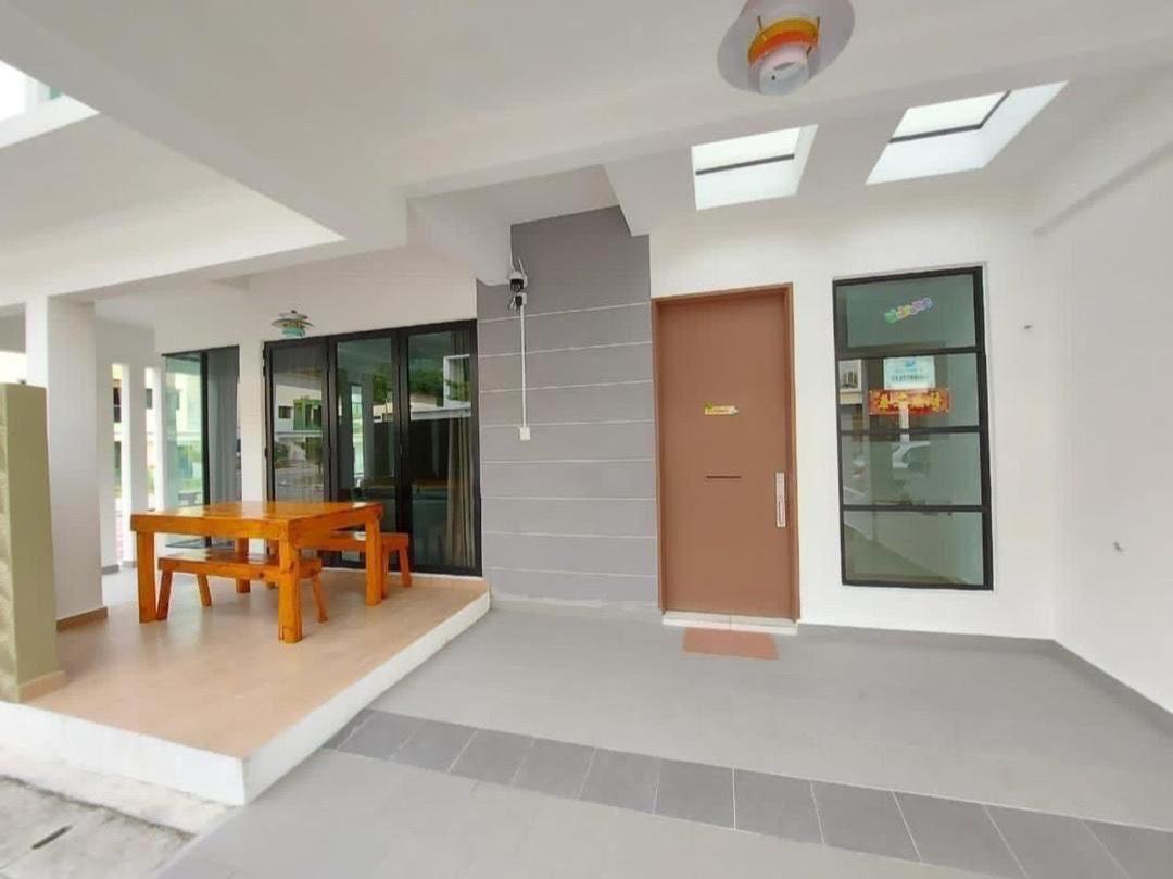 Pangkor L30 88 Corner villa House photo 3