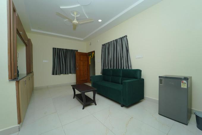 Pinaka Grand Home Stay view 5