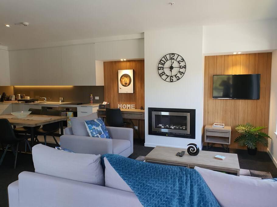 Sunrise Penthouse Apartment