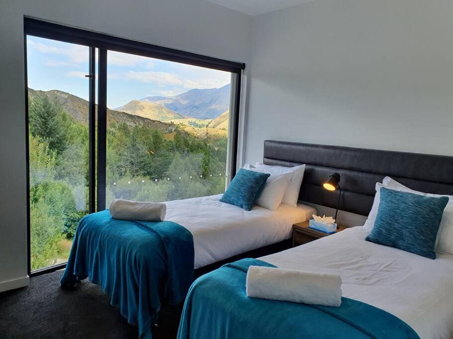 Sunrise Penthouse Apartment