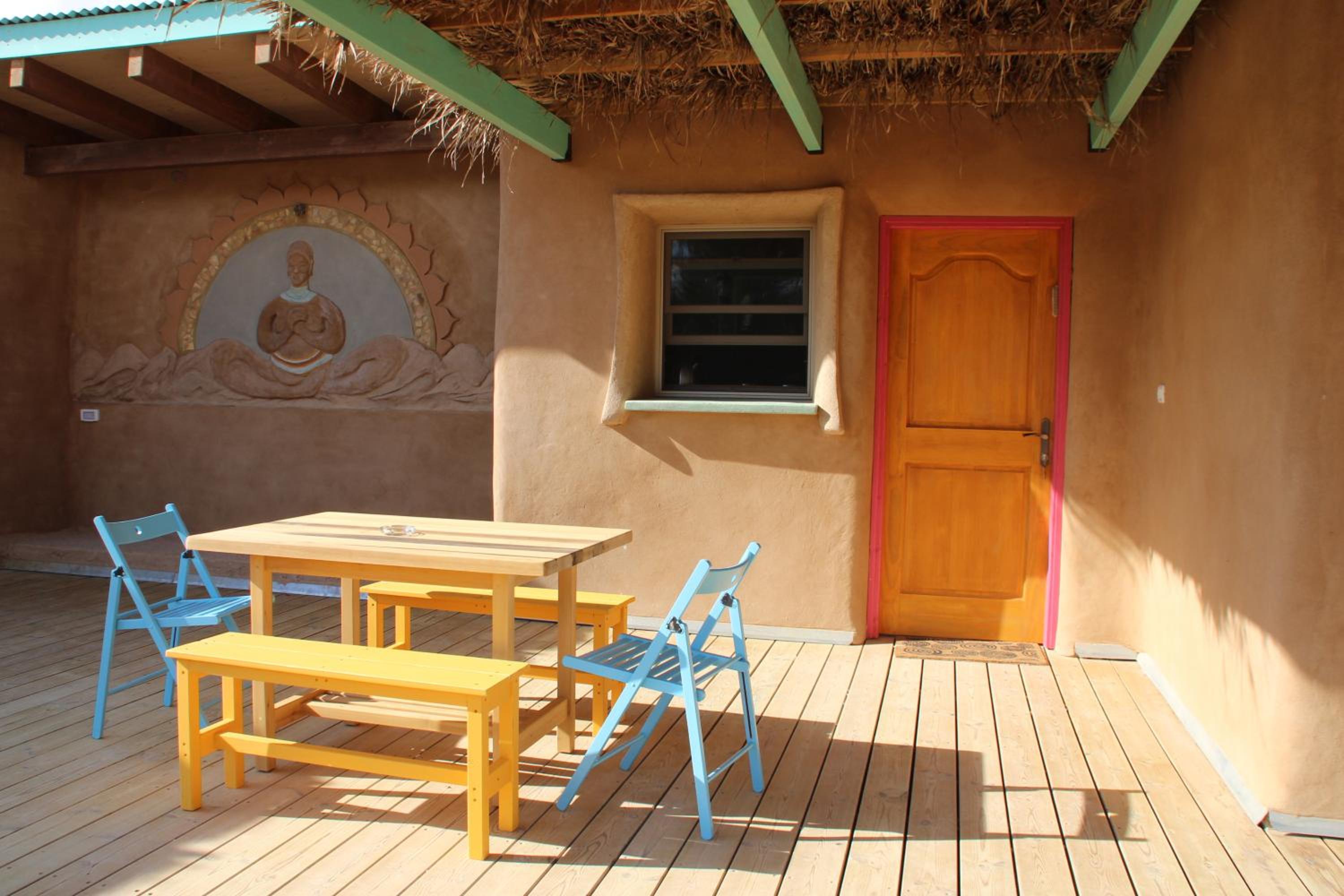 Photo 8