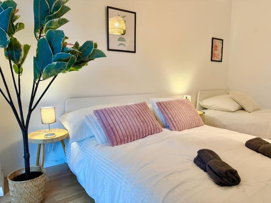 Moderne Wohnung mit Balkon - Nähe Shopping City Süd