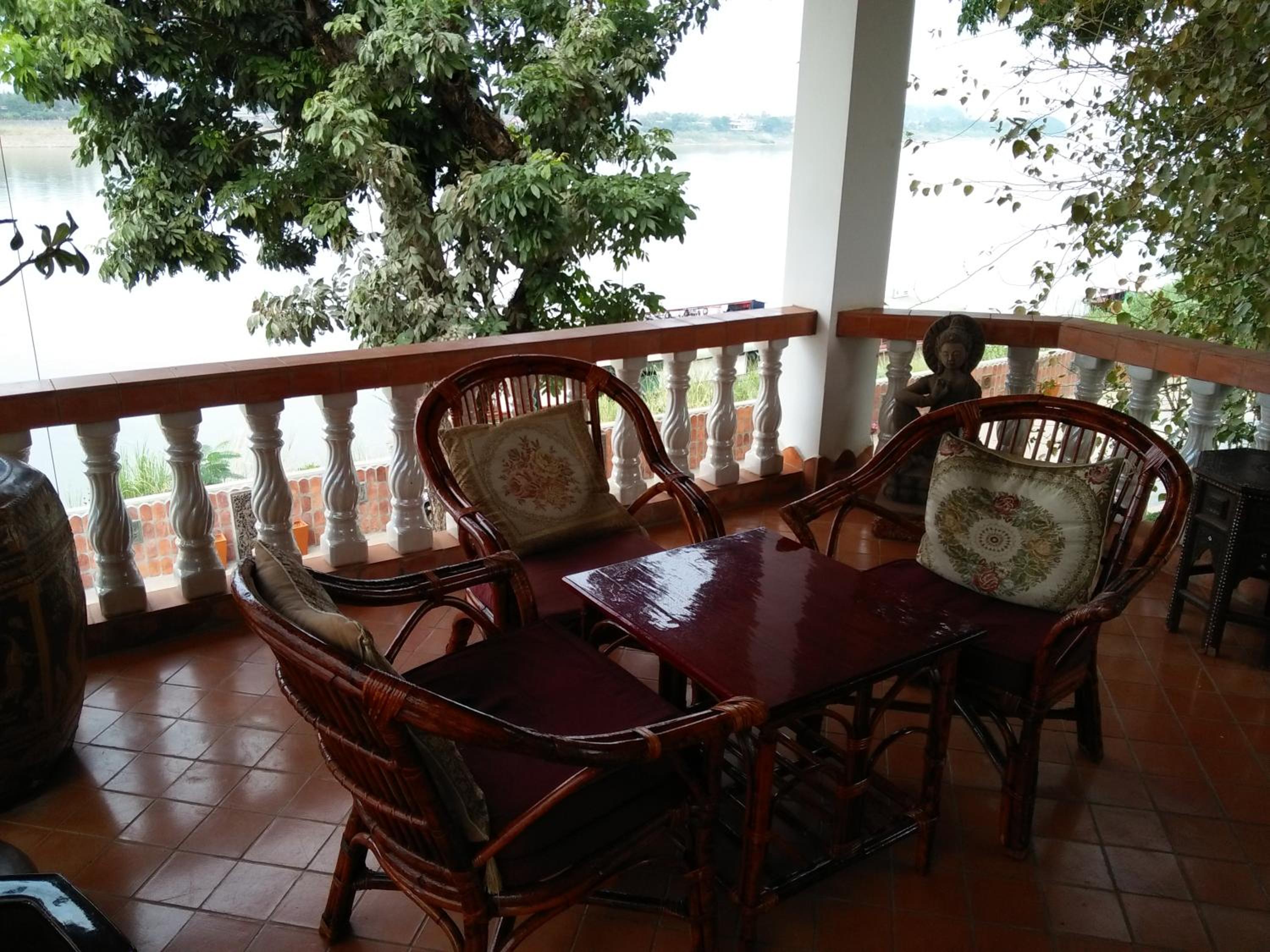 Mut Mee Garden Guest House