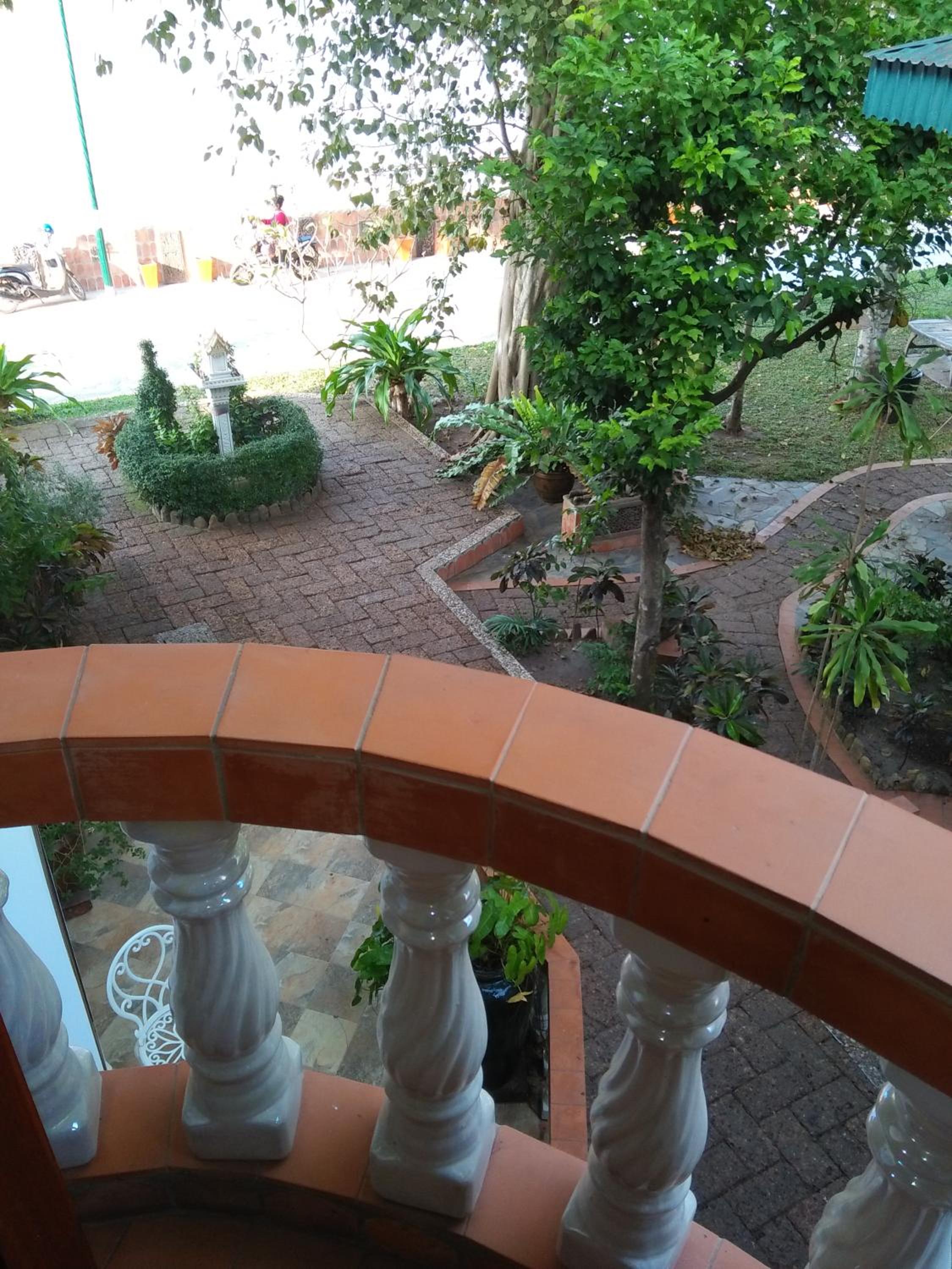 Mut Mee Garden Guest House