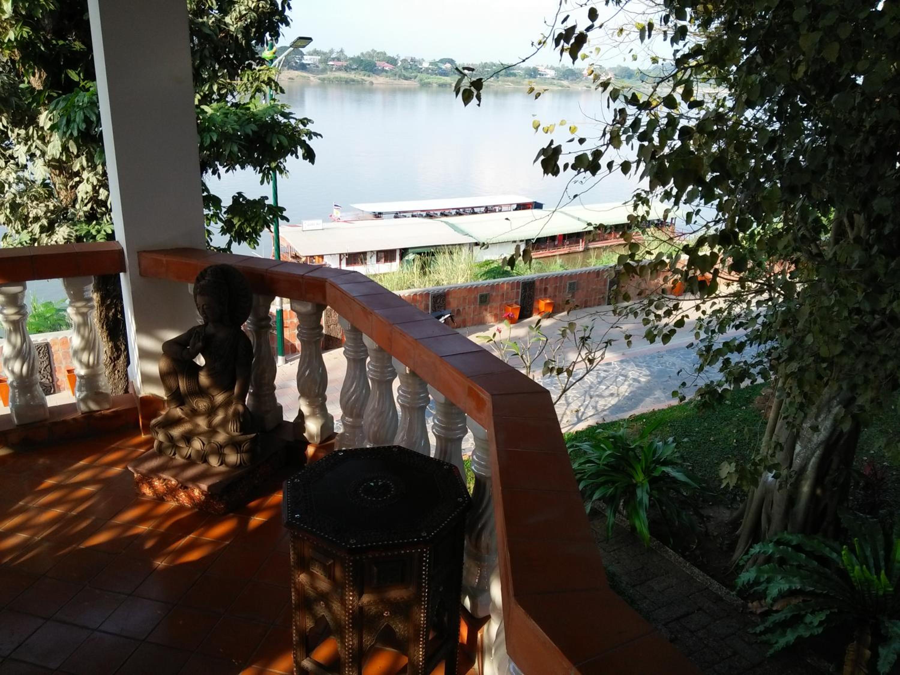 Mut Mee Garden Guest House