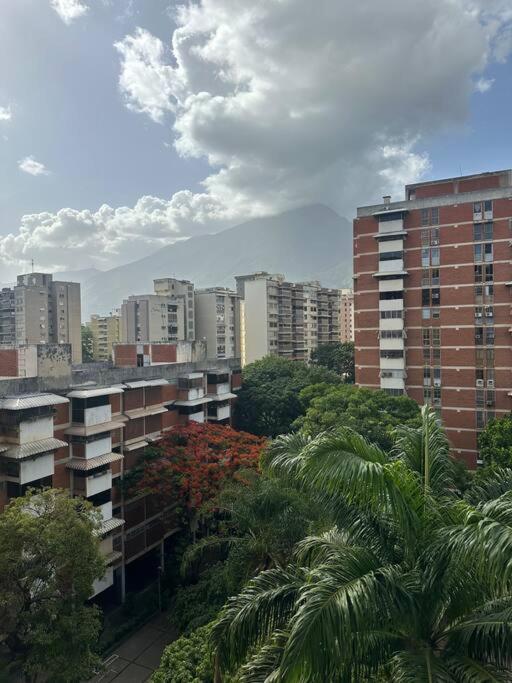 El marqués caracas, excelente ubicación view 5