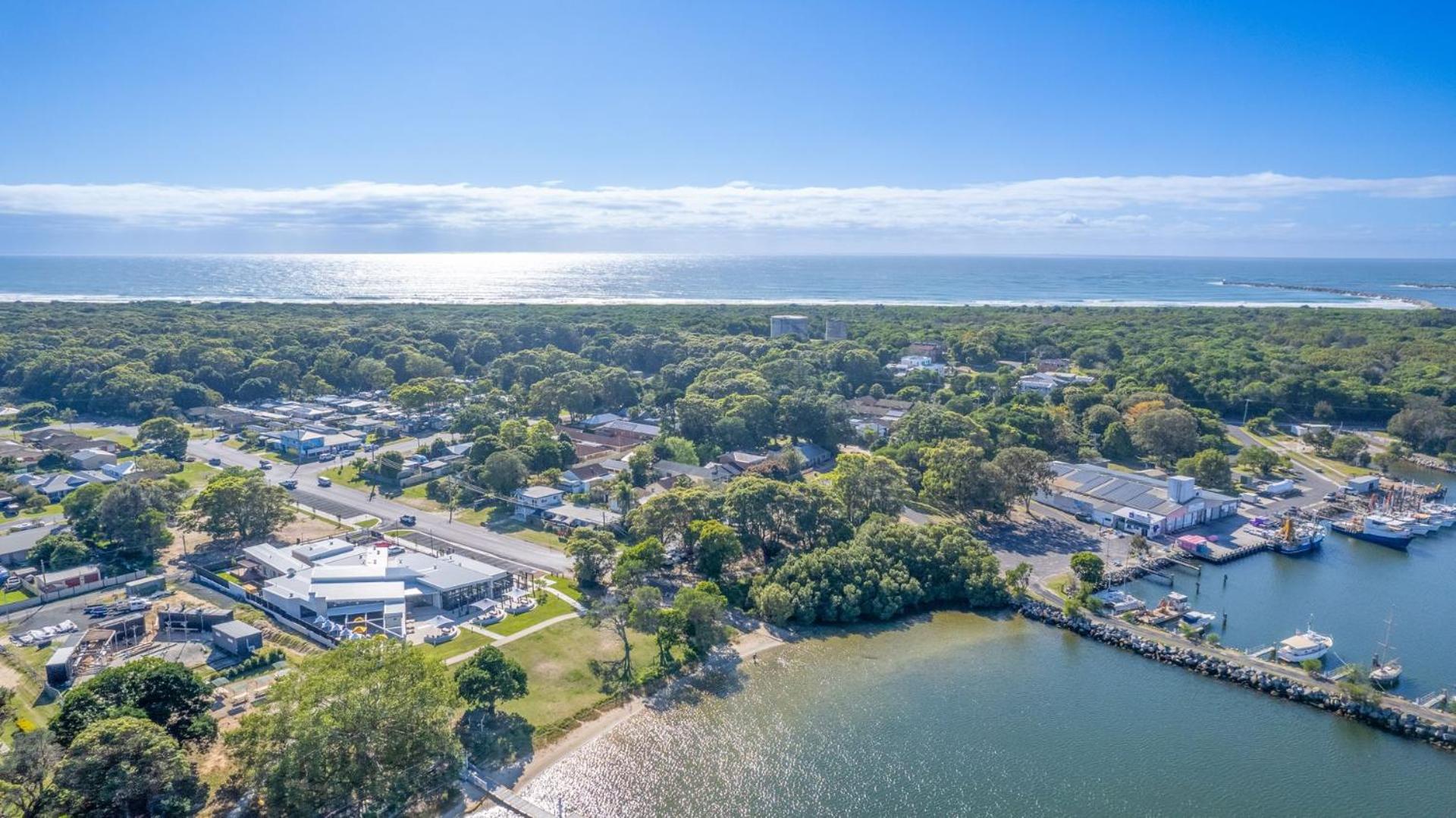 Tullys Beach House