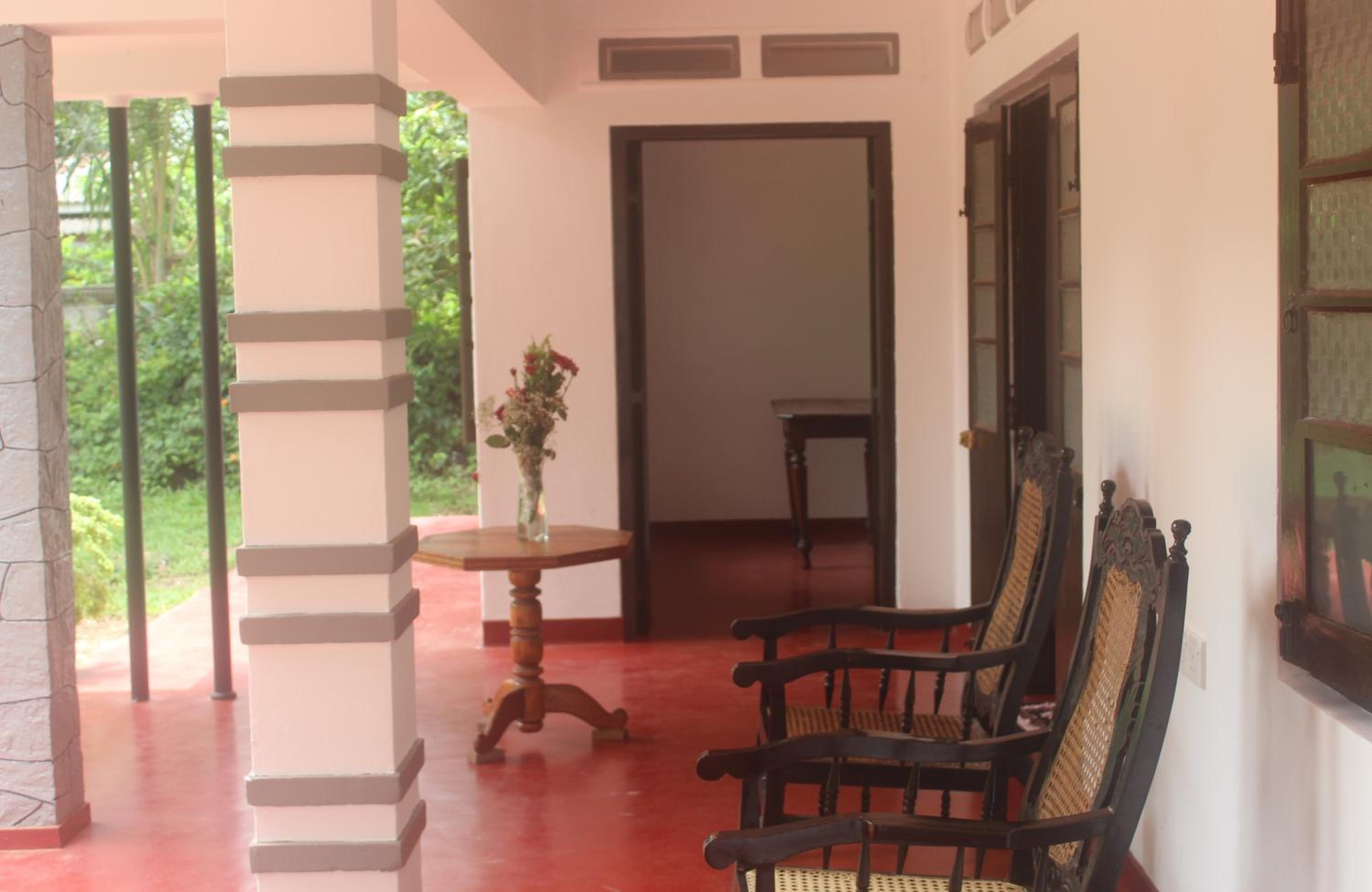 HiruSadu Leasure Pod