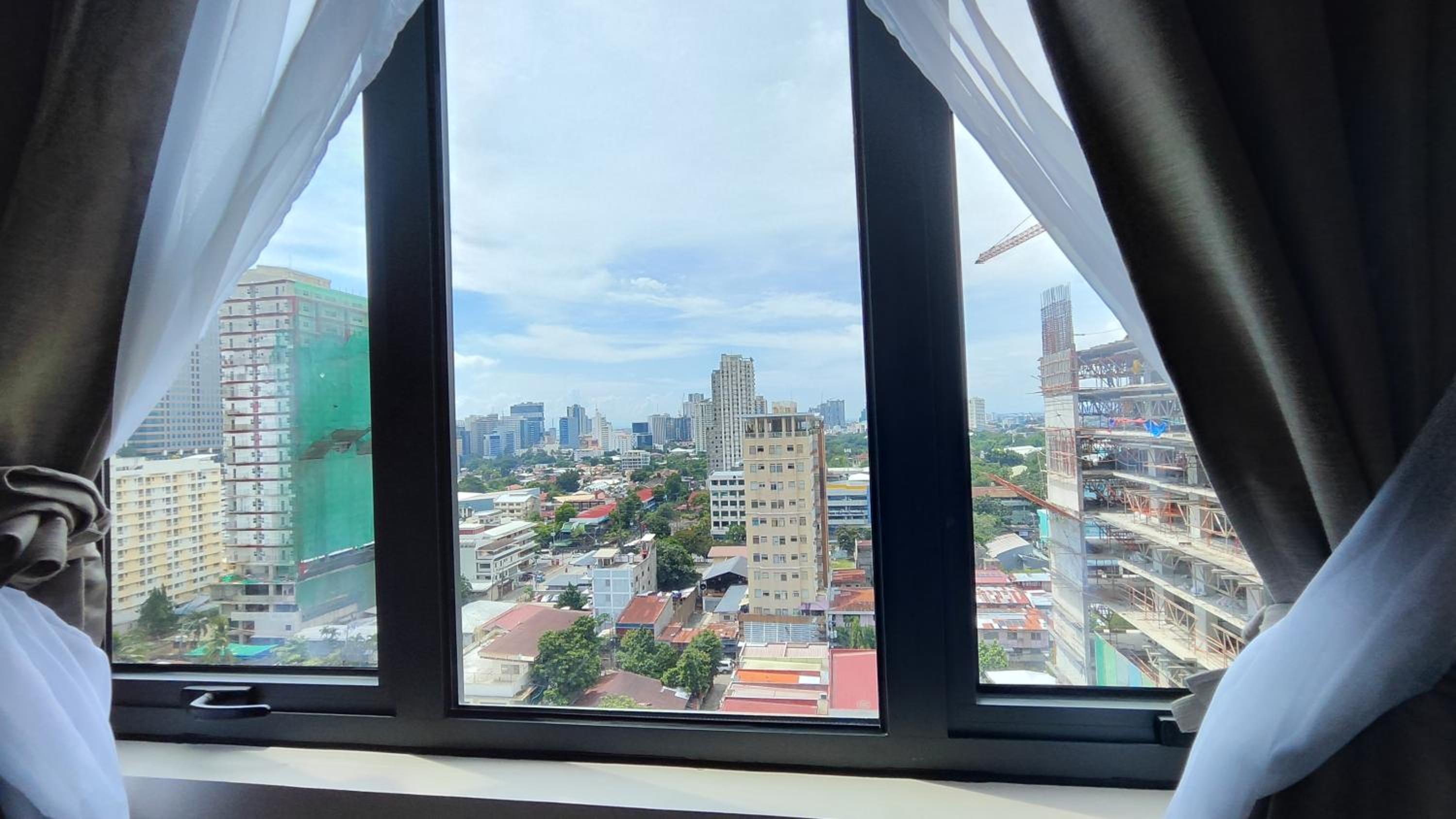 Anika's Staycation at BE Residence Lahug view 2