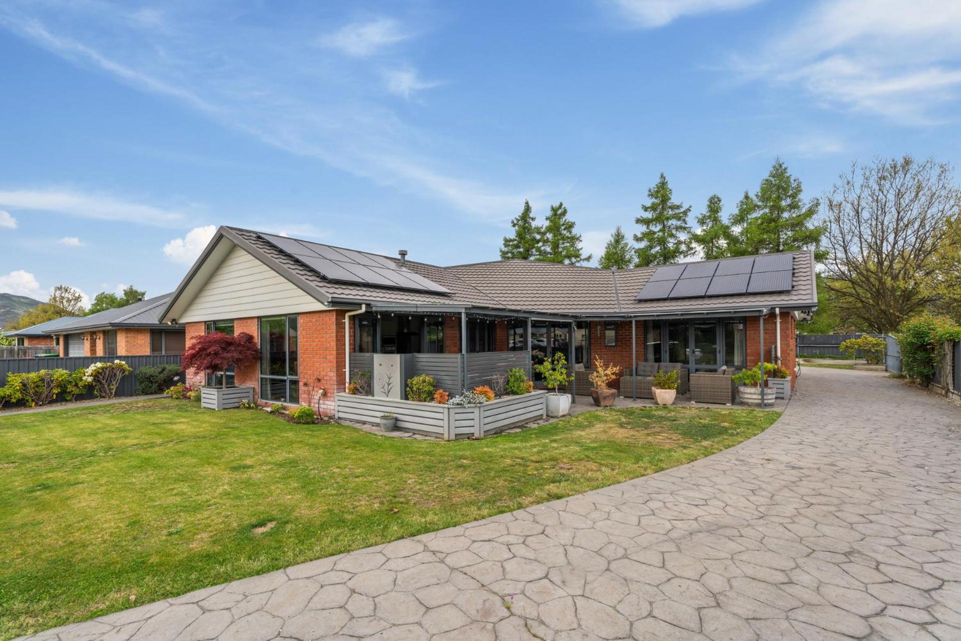 Greenways Escape - Cromwell Holiday Home view 4