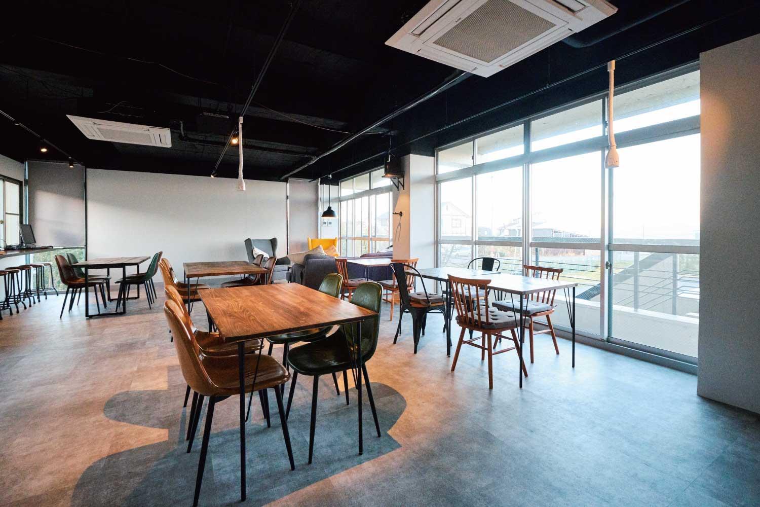 J-Hoppers Lake Biwa Guesthouse