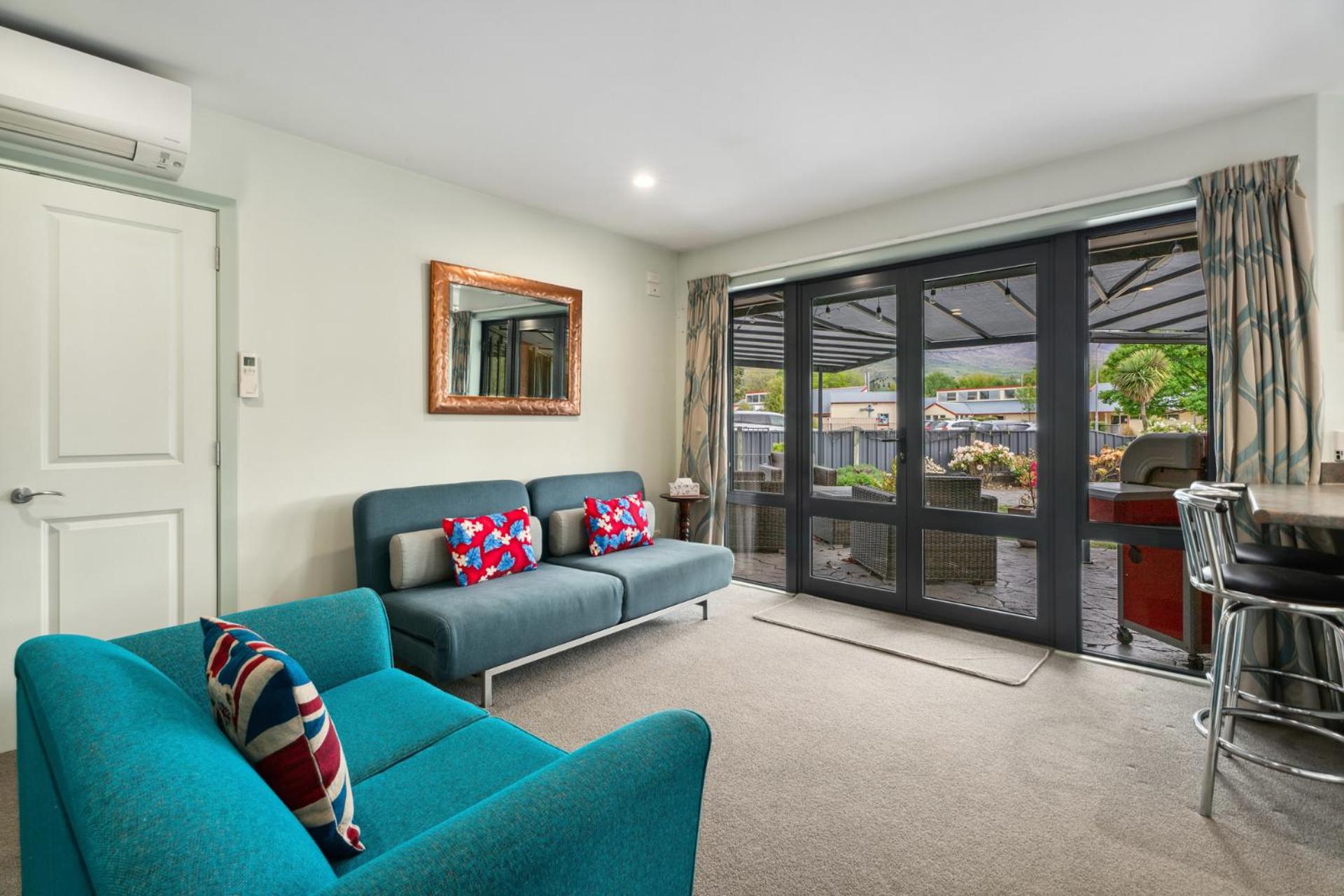 Greenways Escape - Cromwell Holiday Home view 5