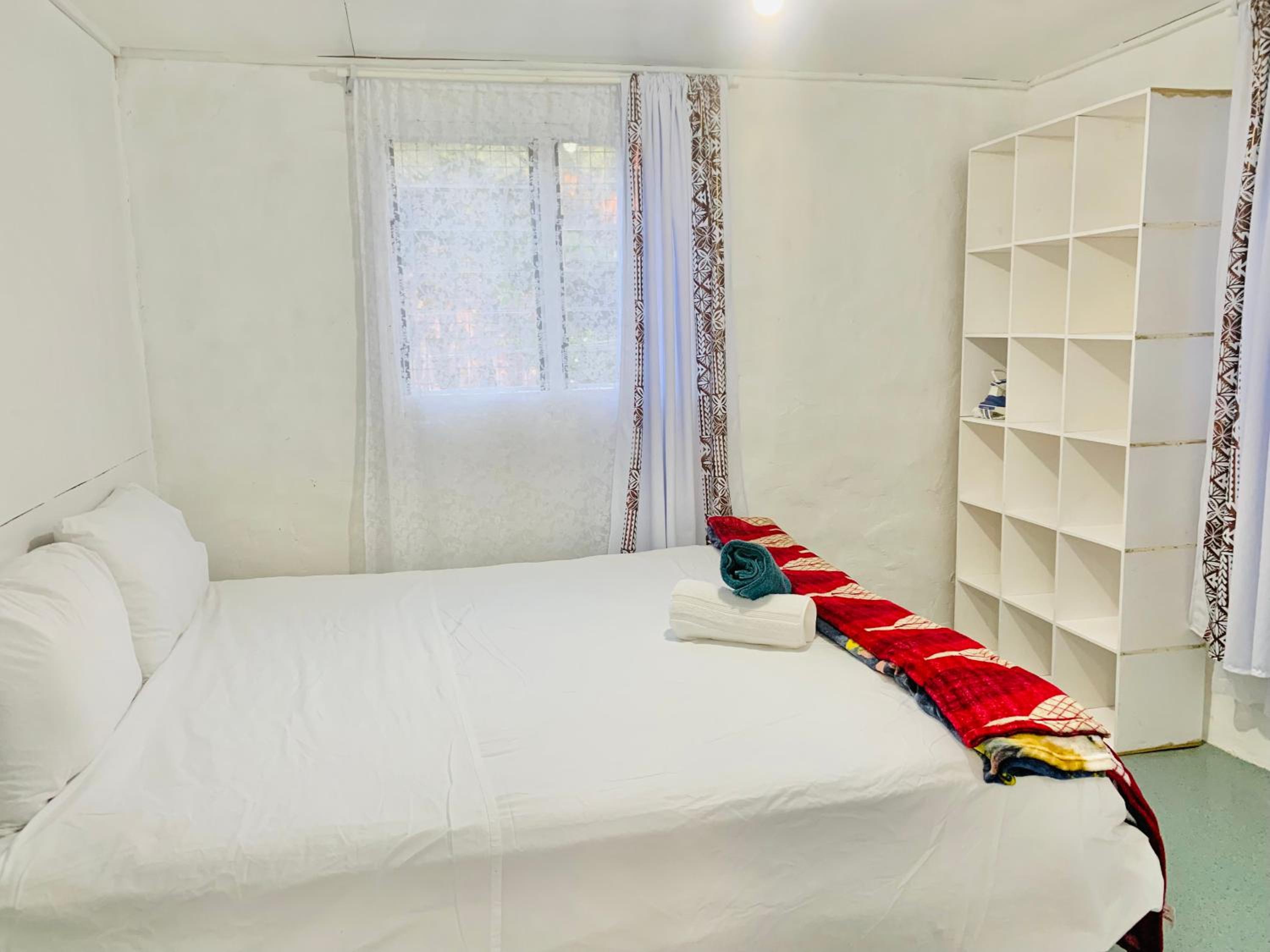 Private Double Room - Tonga Coral Cottage