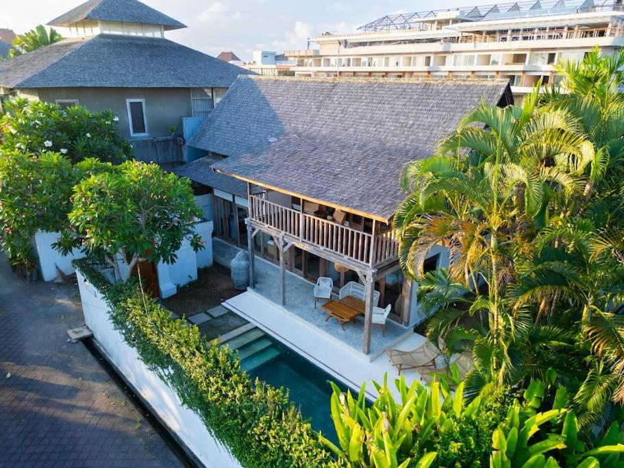 Modern 3BR Villa near Beach Villa Vintage 1 Private Pool & Great Value June view 4