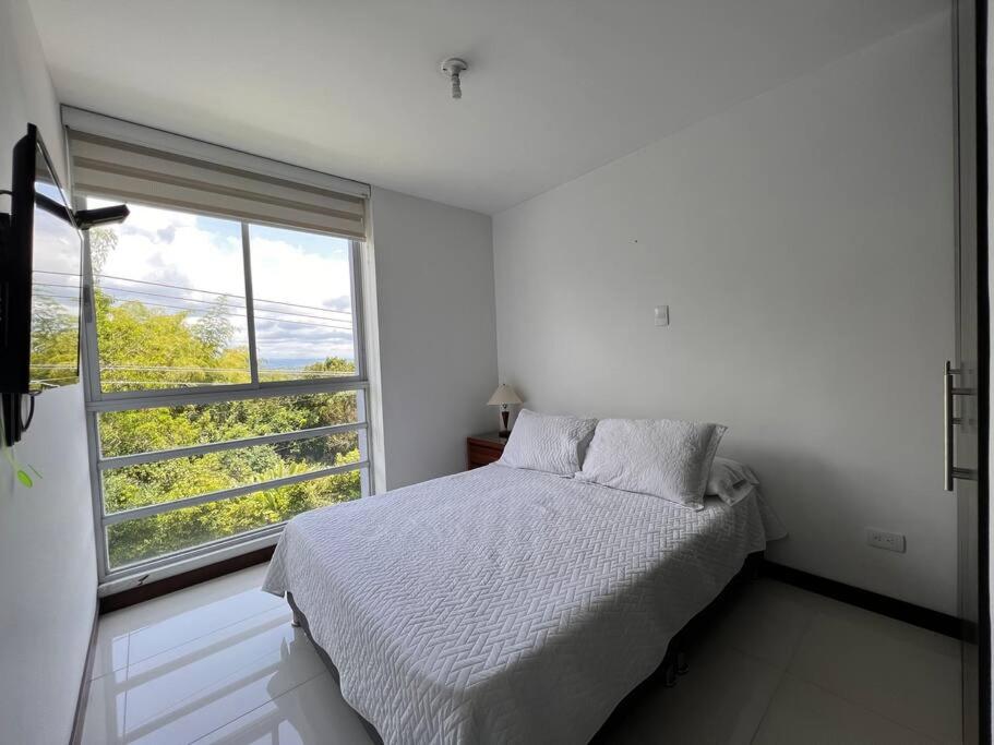 Super apartamento en club residencial