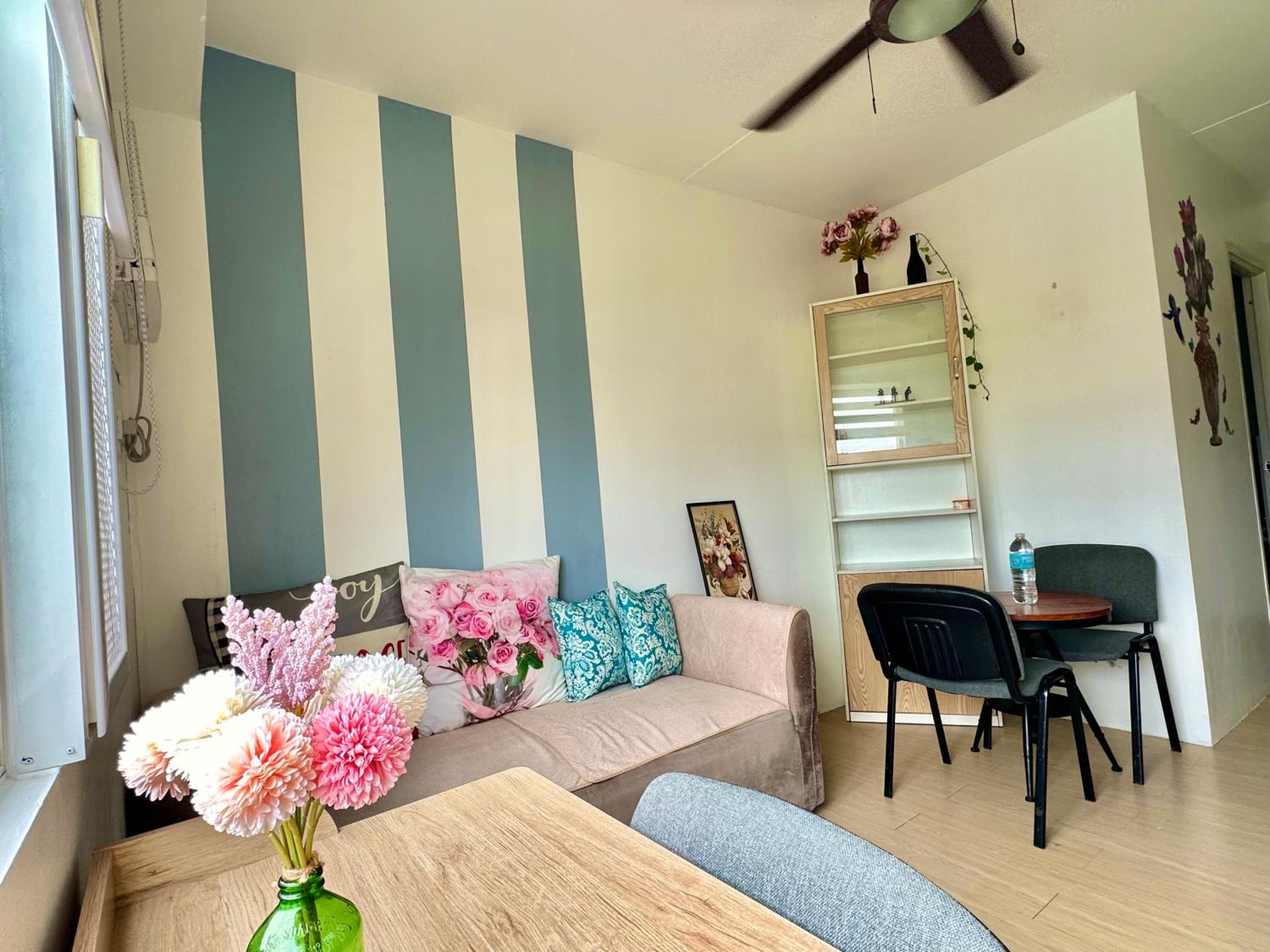 Luna Hive Place view 2