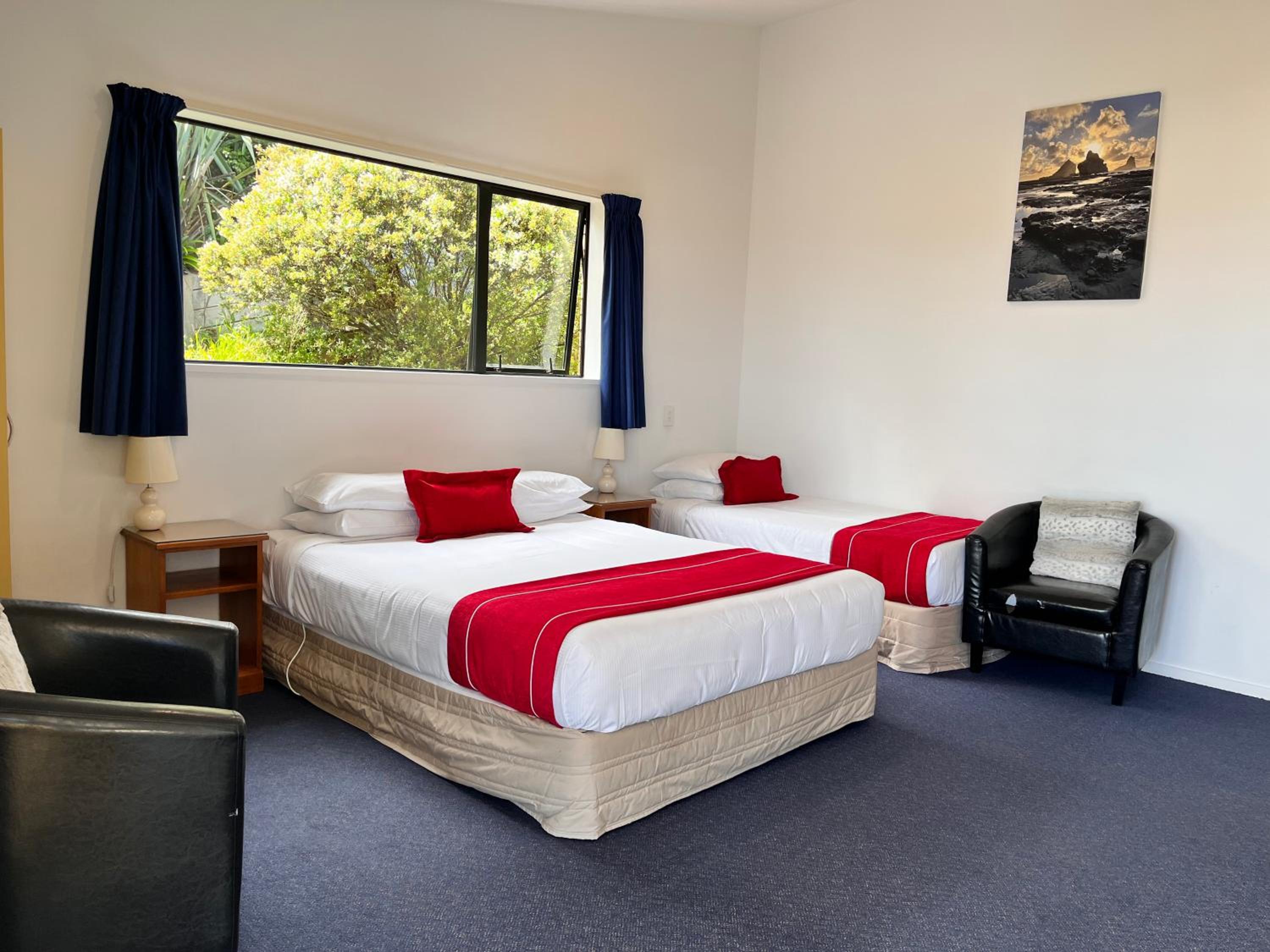 Sundowner Motel