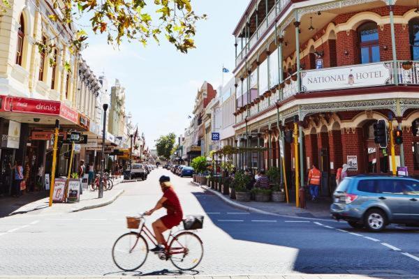 Hidden Gem Studio in Freo