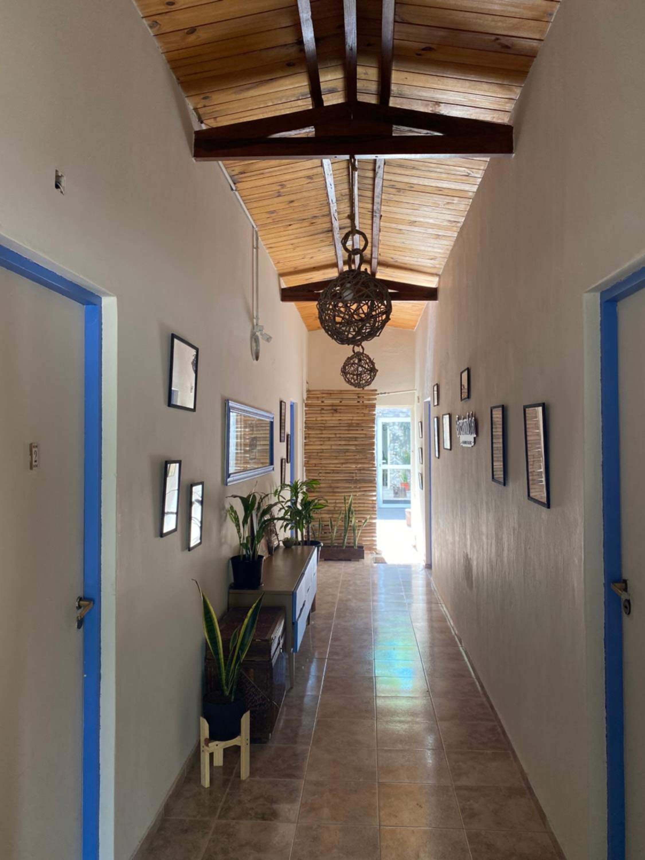 Gozándola Hostel Surfero - Image 3