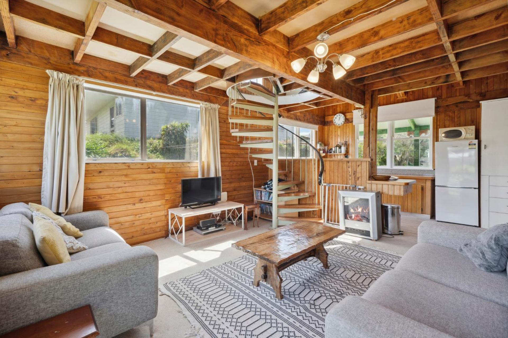 The Green House - Waitarere Beach Retreat view 4