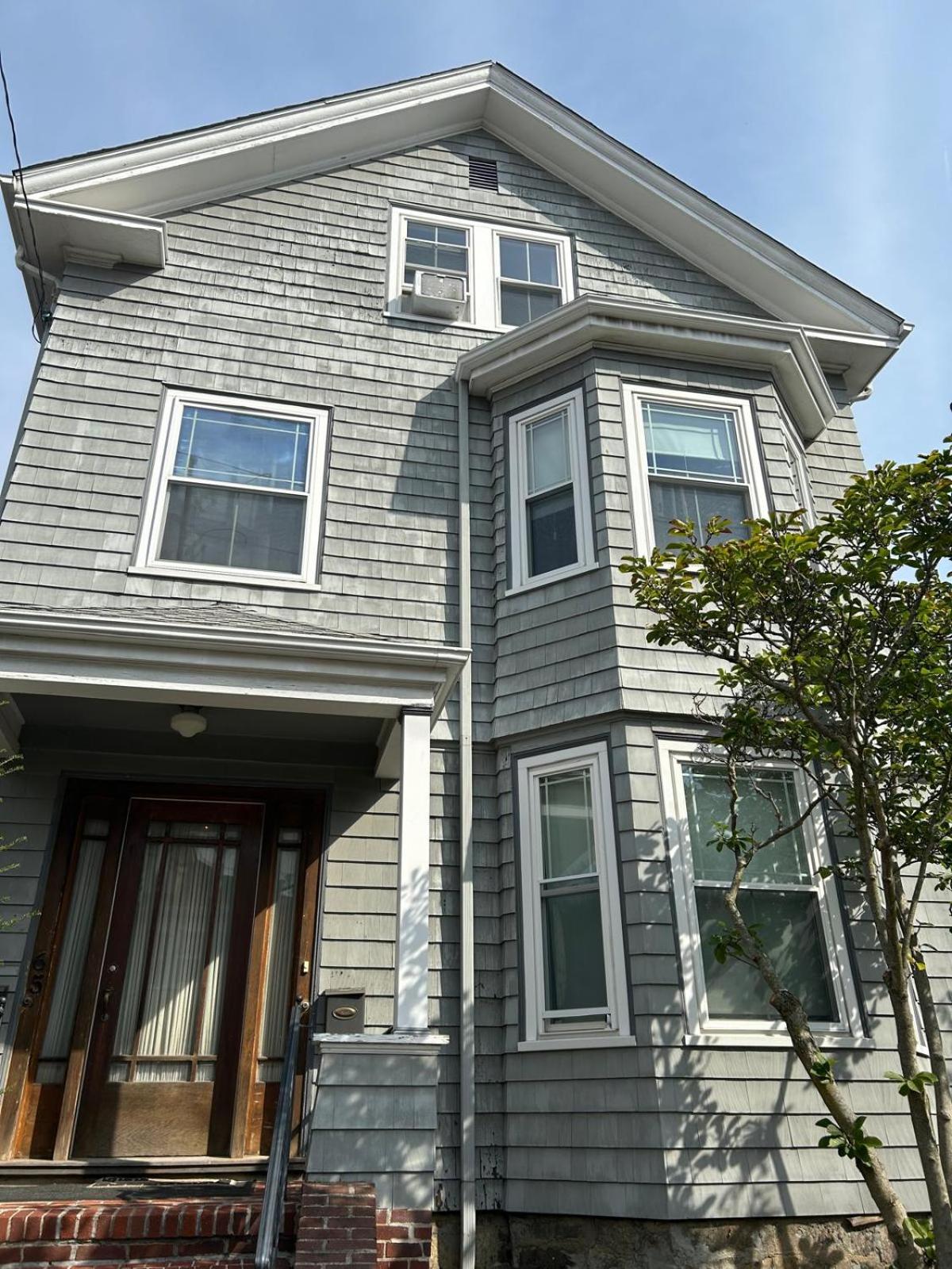 HomeStay Near Downtown Boston - Andrew Station Area
