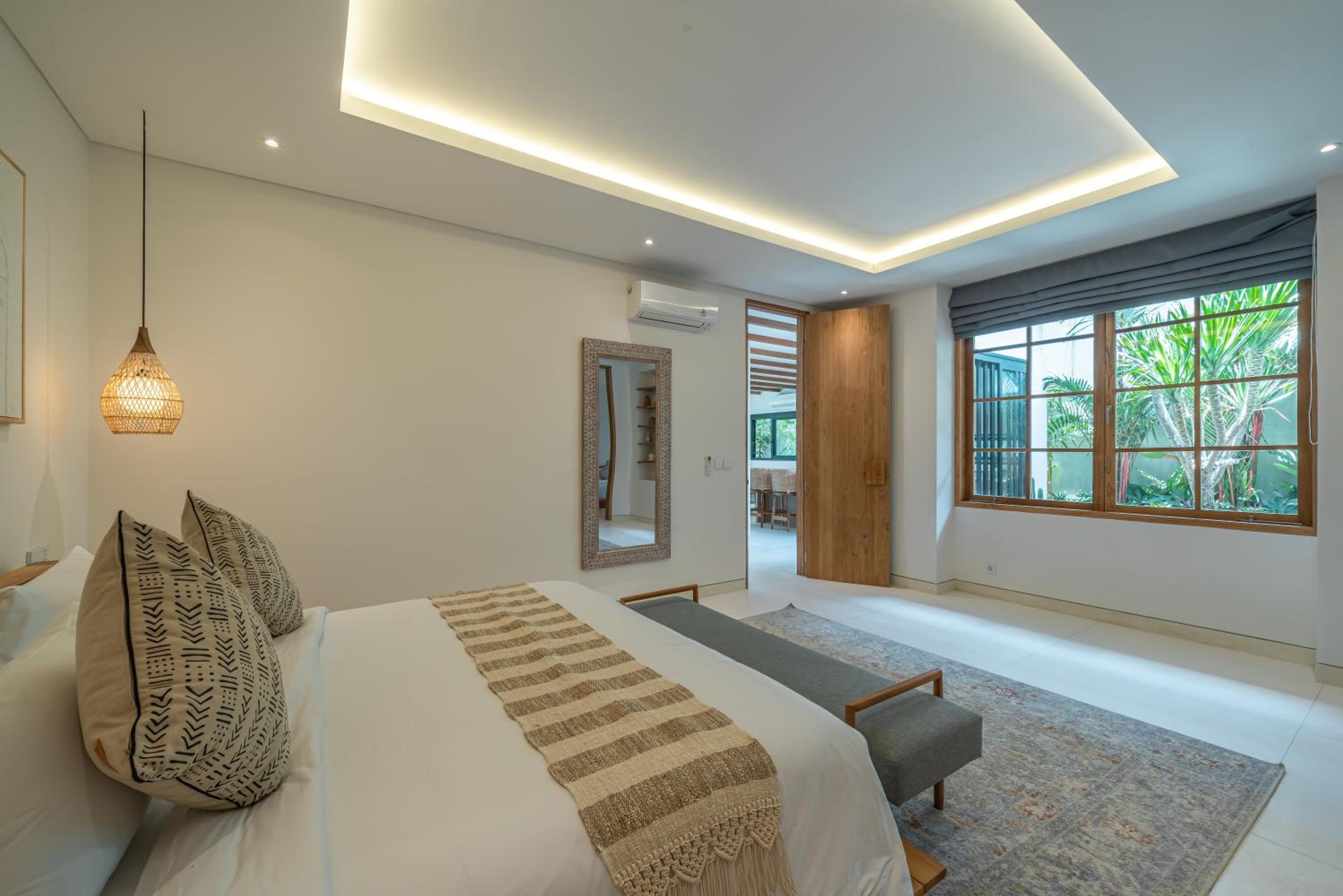 Casa Kameelya - Modern Tropical 4BR Villa in Central Canggu view 5