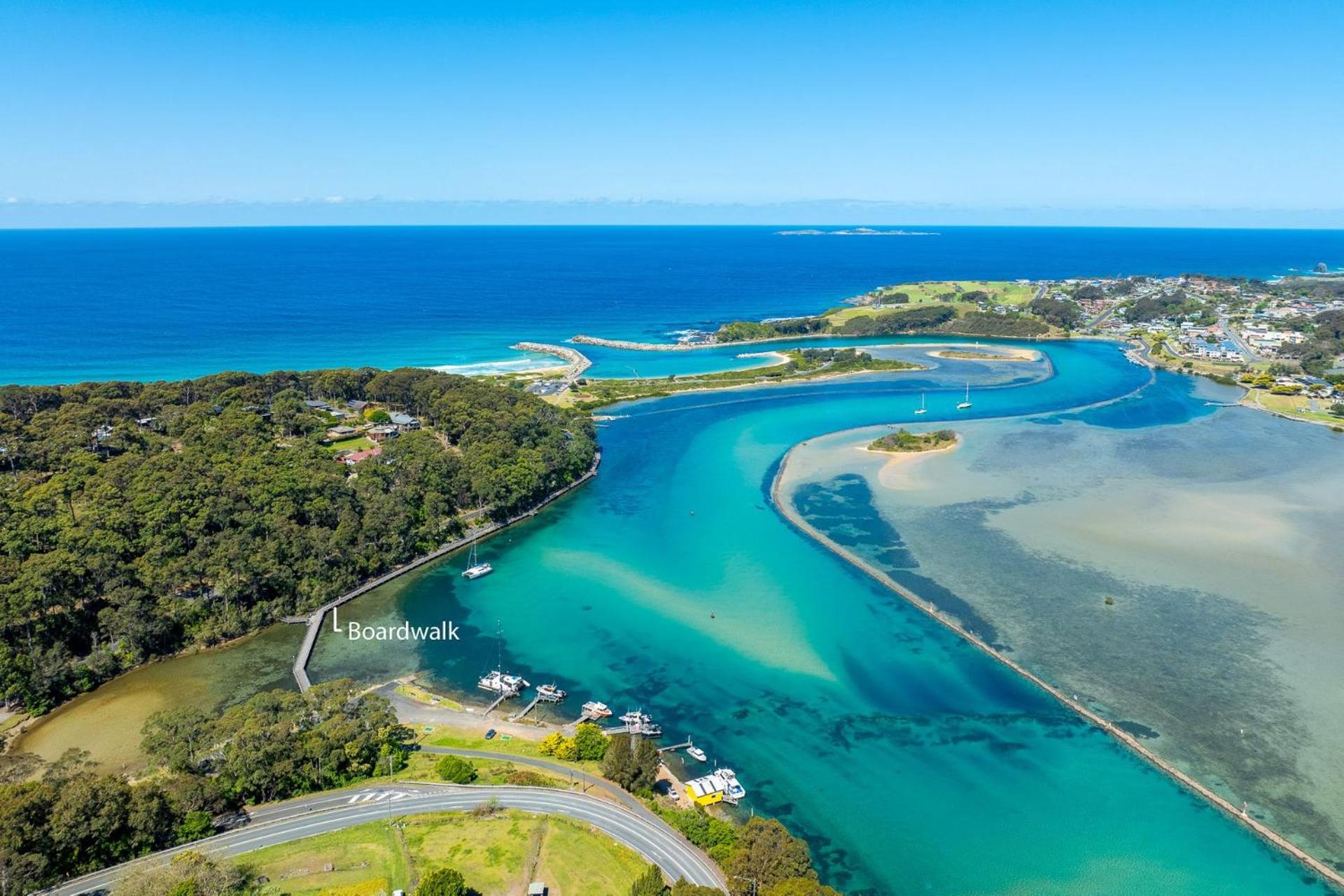9 Woods Place, North Narooma